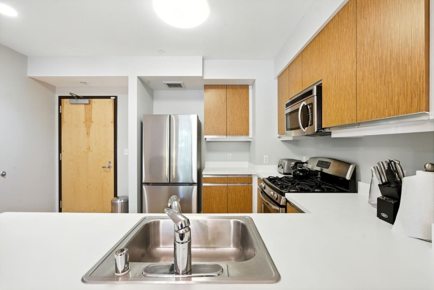 Detail Gallery Image 9 of 34 For 5800 3rd St #1105,  San Francisco,  CA 94124 - 2 Beds | 2 Baths