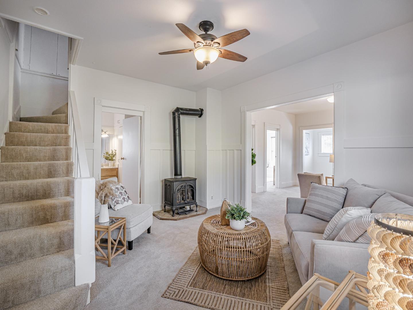 Detail Gallery Image 13 of 49 For 614 Poplar Ave, Santa Cruz,  CA 95062 - 3 Beds | 1 Baths