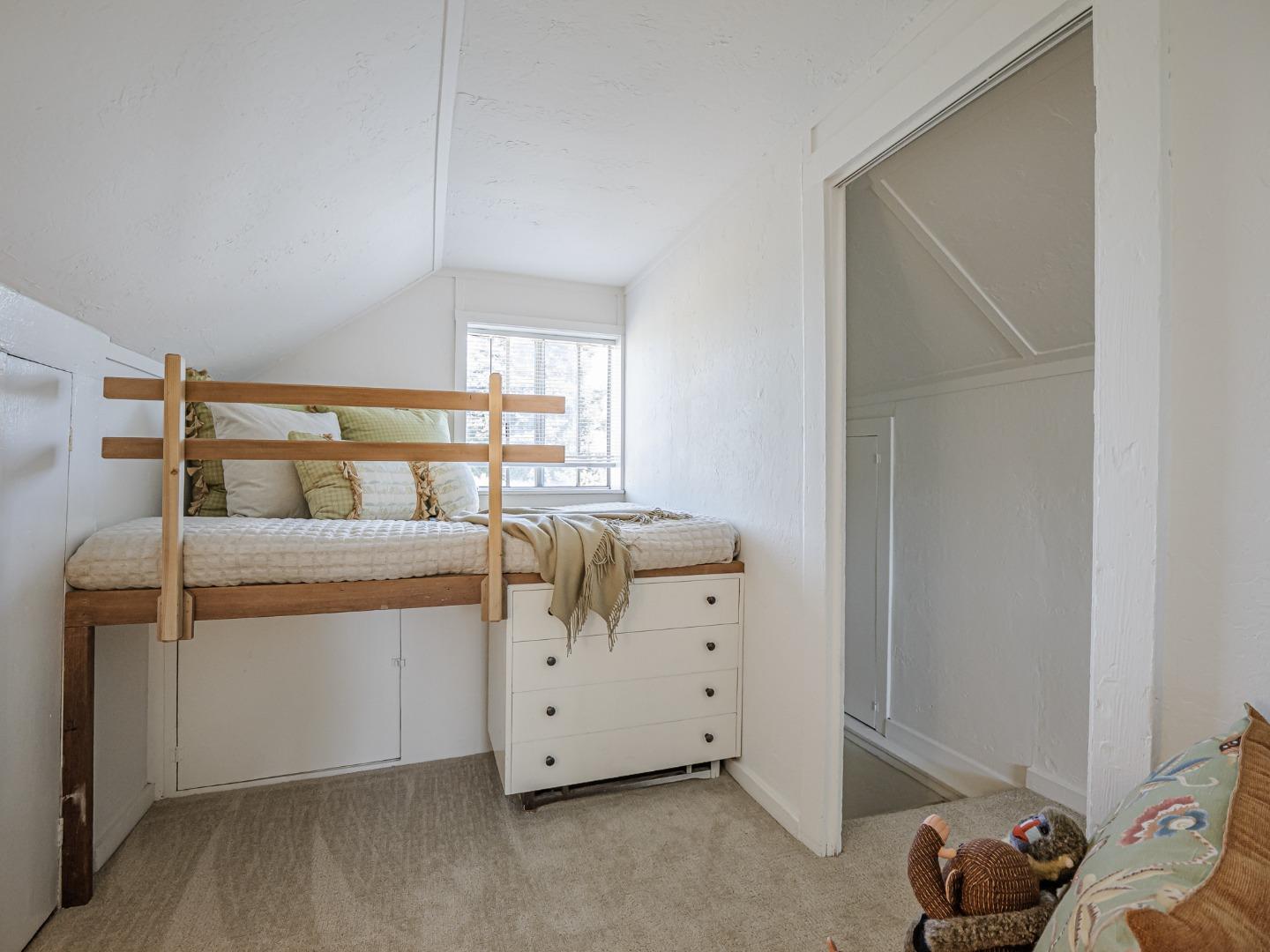 Detail Gallery Image 30 of 49 For 614 Poplar Ave, Santa Cruz,  CA 95062 - 3 Beds | 1 Baths