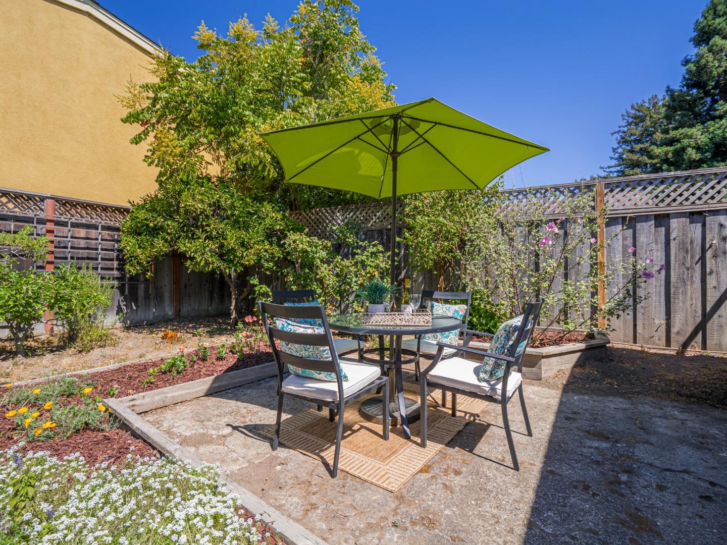 Detail Gallery Image 46 of 49 For 614 Poplar Ave, Santa Cruz,  CA 95062 - 3 Beds | 1 Baths