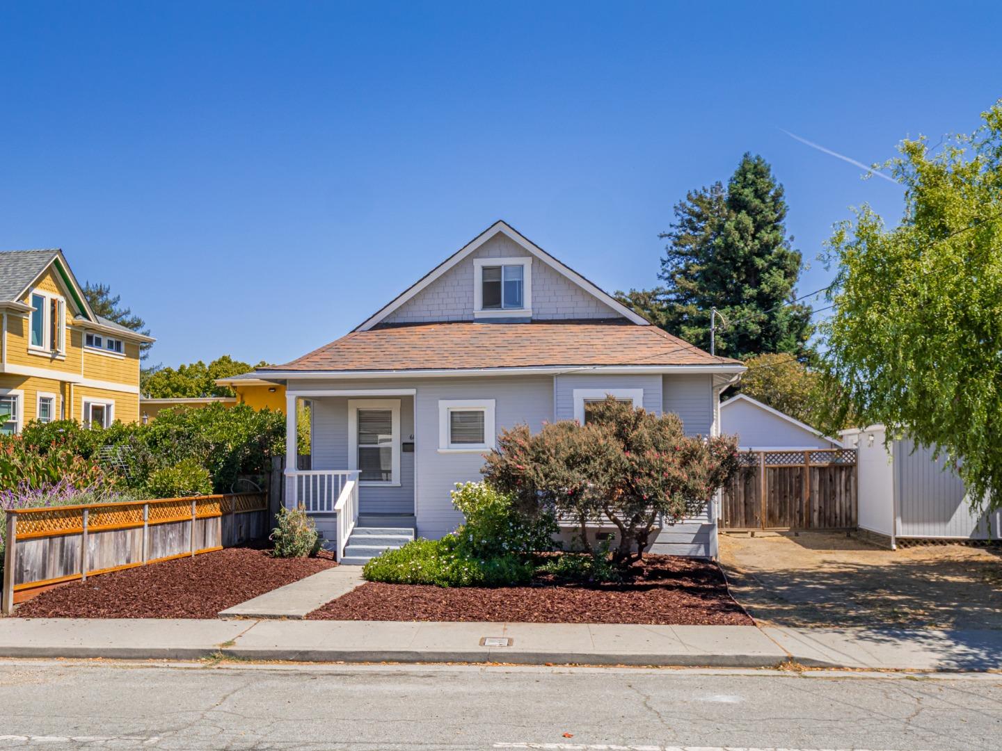 Detail Gallery Image 49 of 49 For 614 Poplar Ave, Santa Cruz,  CA 95062 - 3 Beds | 1 Baths