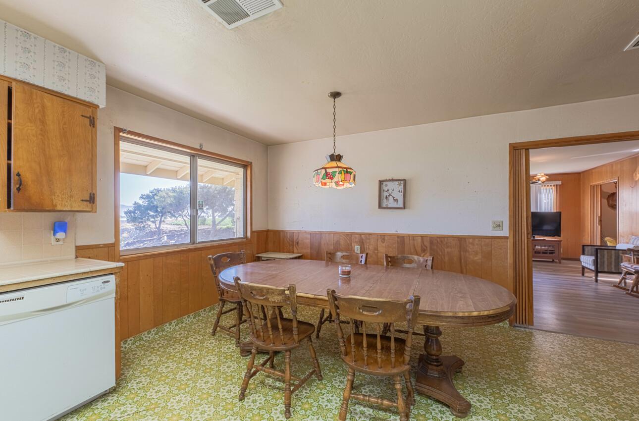 Detail Gallery Image 13 of 54 For 37600 Paraiso Springs Rd, Soledad,  CA 93960 - 3 Beds | 1/1 Baths