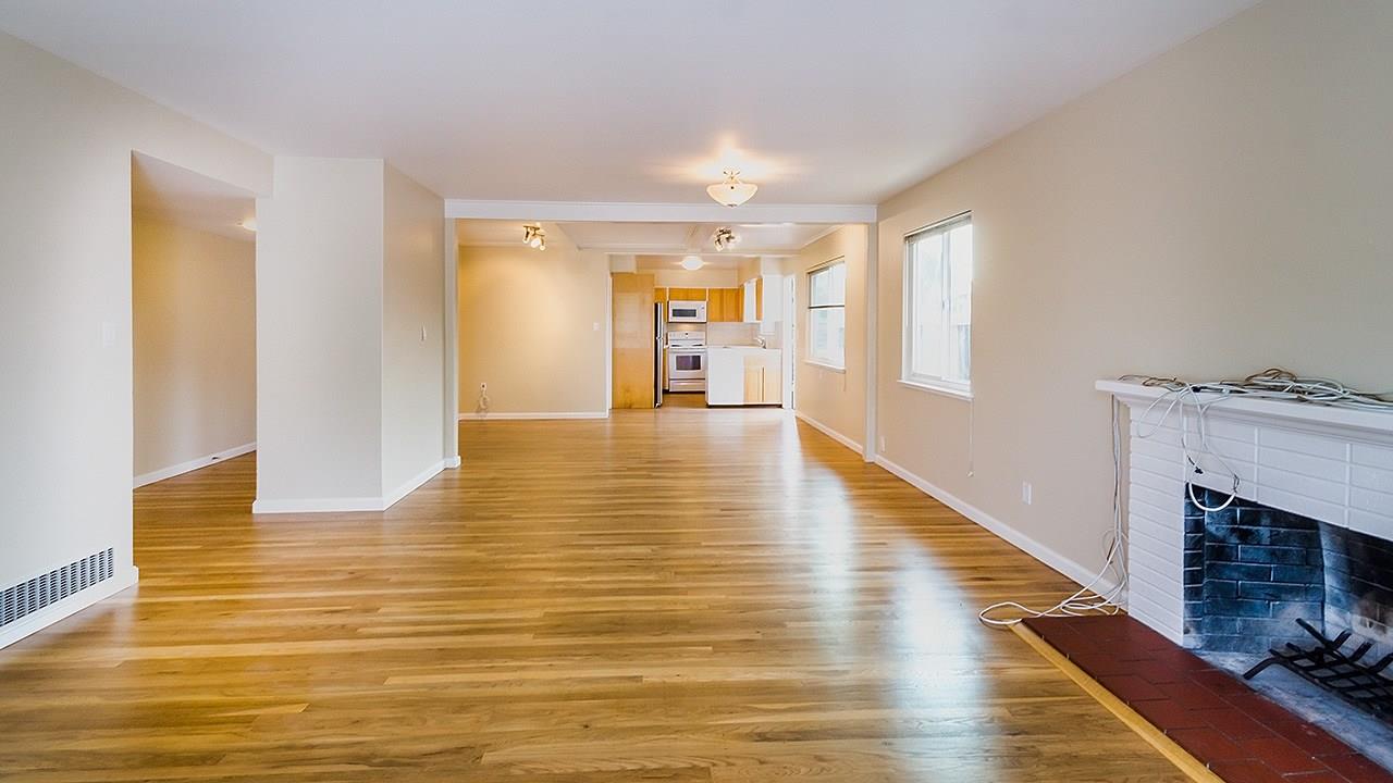 Detail Gallery Image 5 of 19 For 826 Orange Ave, Sunnyvale,  CA 94087 - 3 Beds | 2 Baths