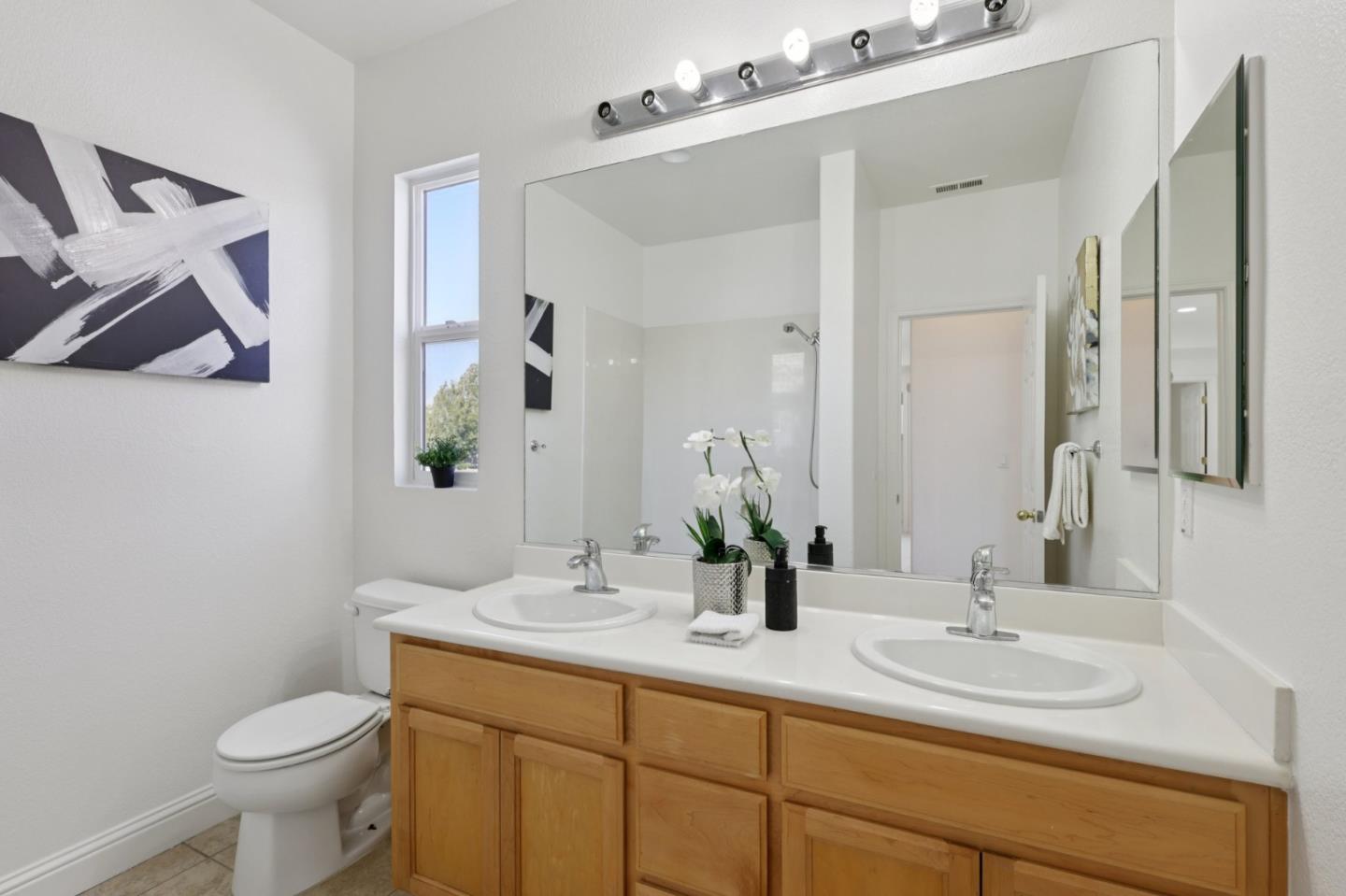 Detail Gallery Image 22 of 56 For 2942 Safford Ave, Tracy,  CA 95377 - 4 Beds | 3 Baths