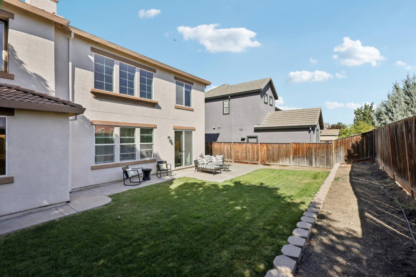 Detail Gallery Image 37 of 56 For 2942 Safford Ave, Tracy,  CA 95377 - 4 Beds | 3 Baths