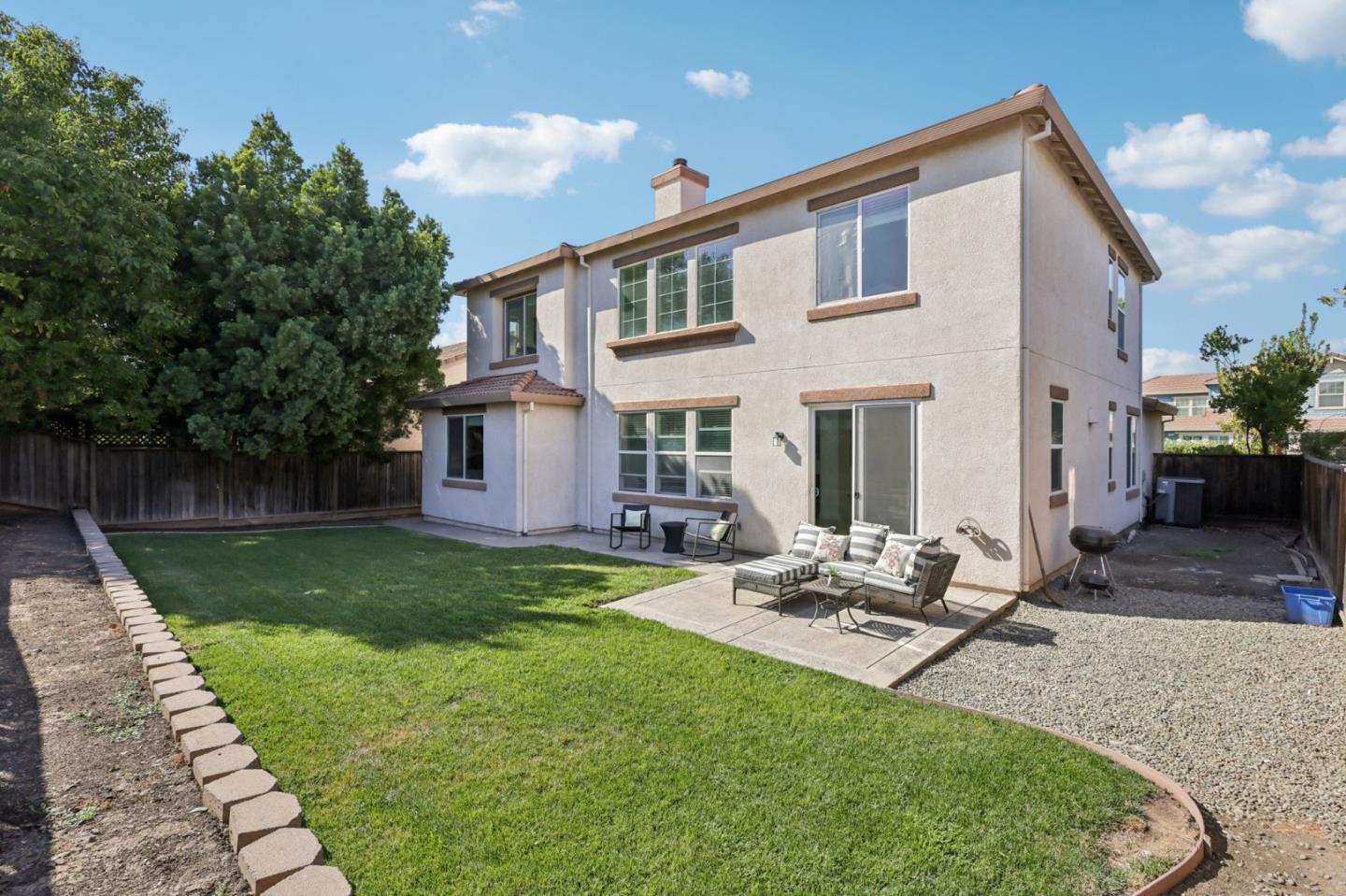 Detail Gallery Image 38 of 56 For 2942 Safford Ave, Tracy,  CA 95377 - 4 Beds | 3 Baths