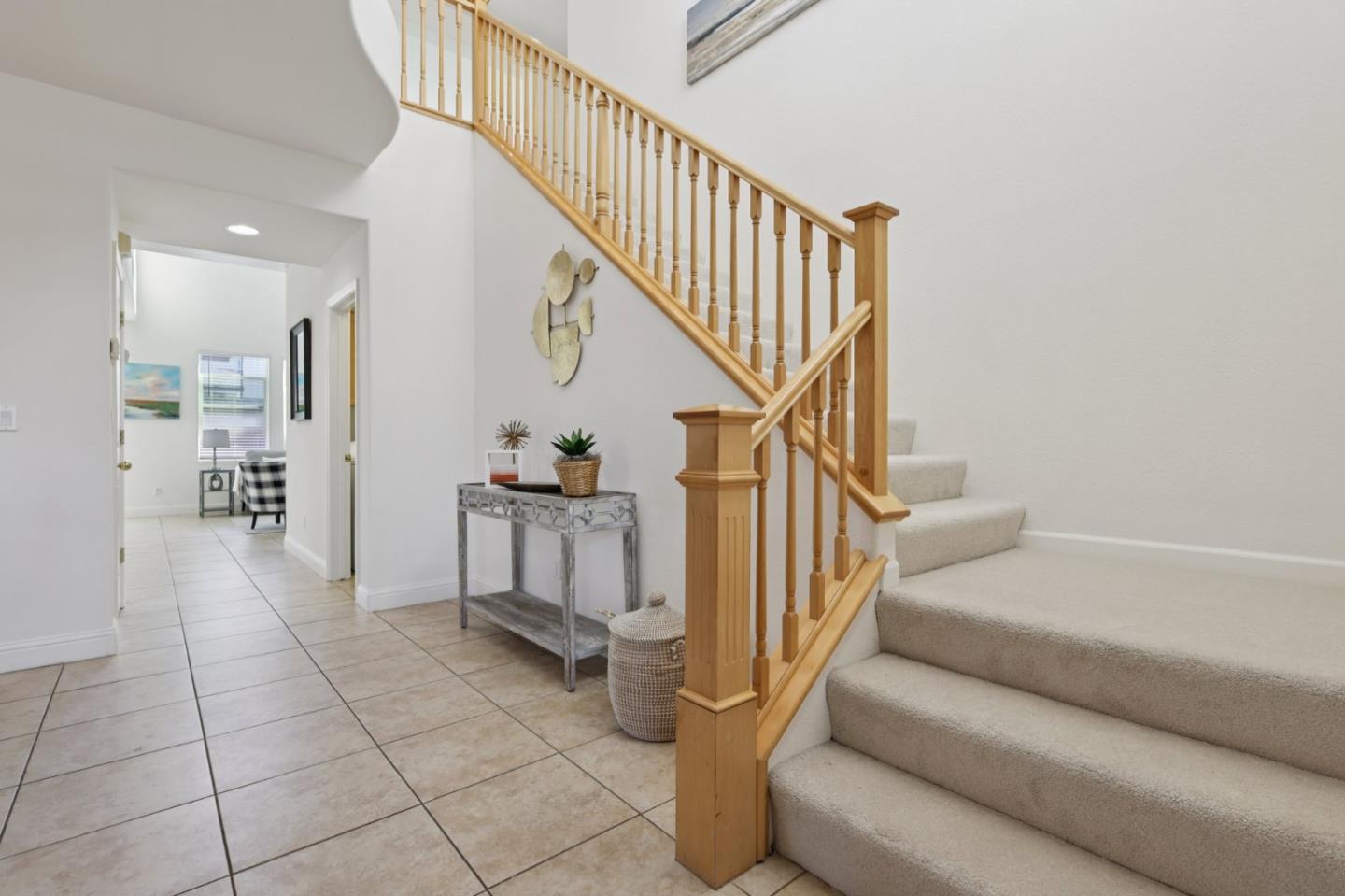 Detail Gallery Image 5 of 56 For 2942 Safford Ave, Tracy,  CA 95377 - 4 Beds | 3 Baths