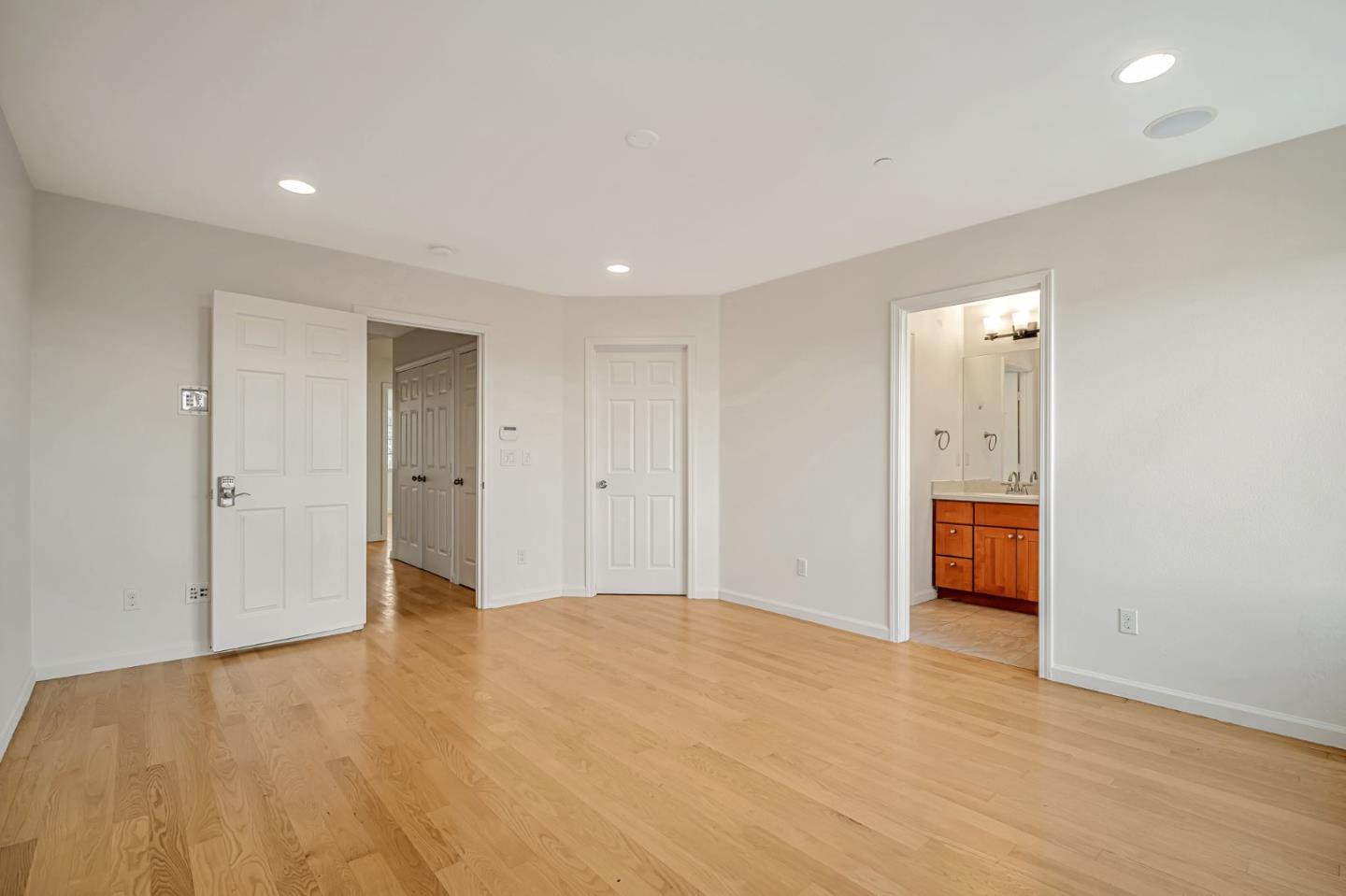 Detail Gallery Image 19 of 33 For 15683 Liberty St, San Leandro,  CA 94578 - 3 Beds | 3/1 Baths