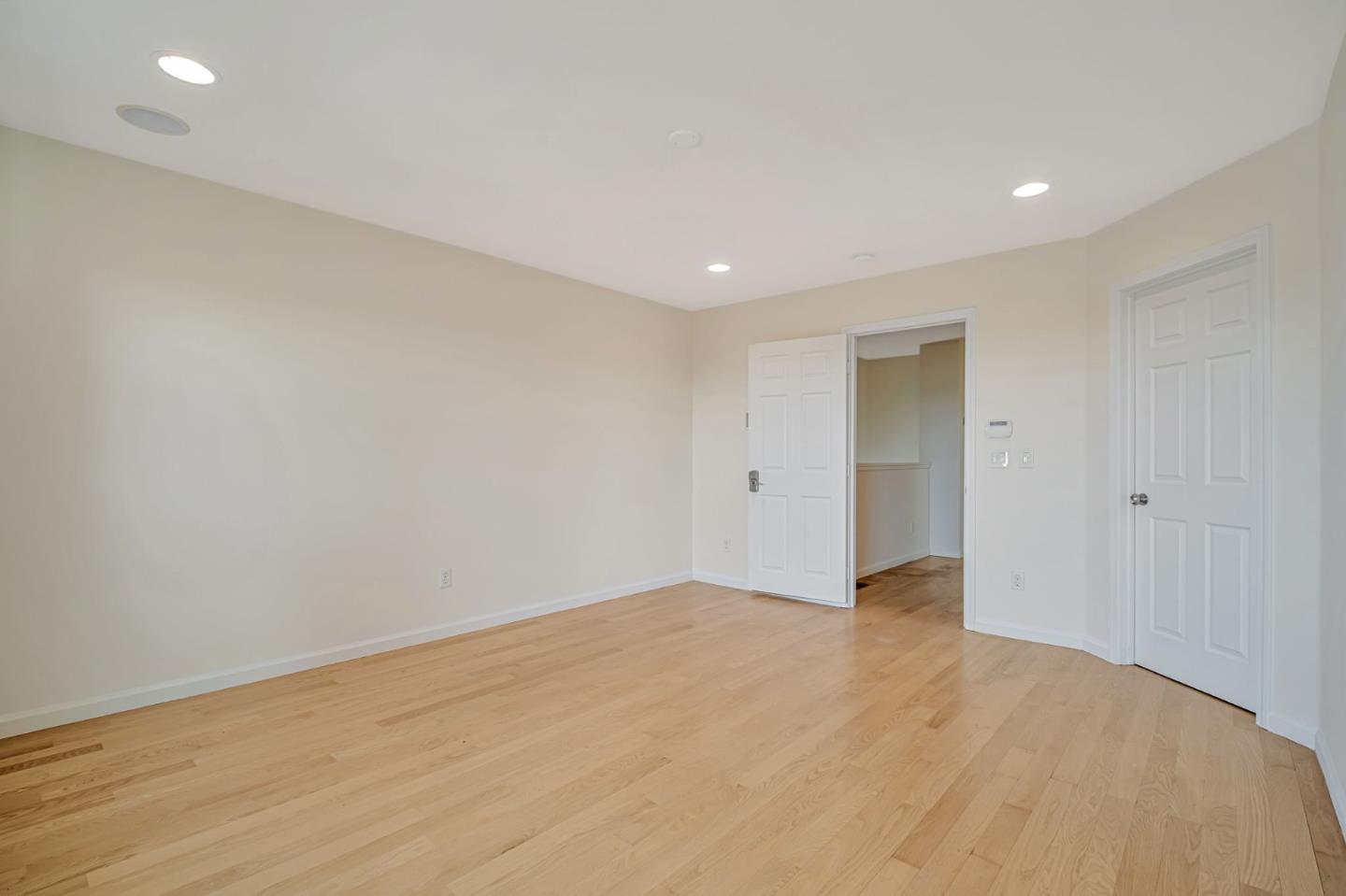 Detail Gallery Image 20 of 33 For 15683 Liberty St, San Leandro,  CA 94578 - 3 Beds | 3/1 Baths