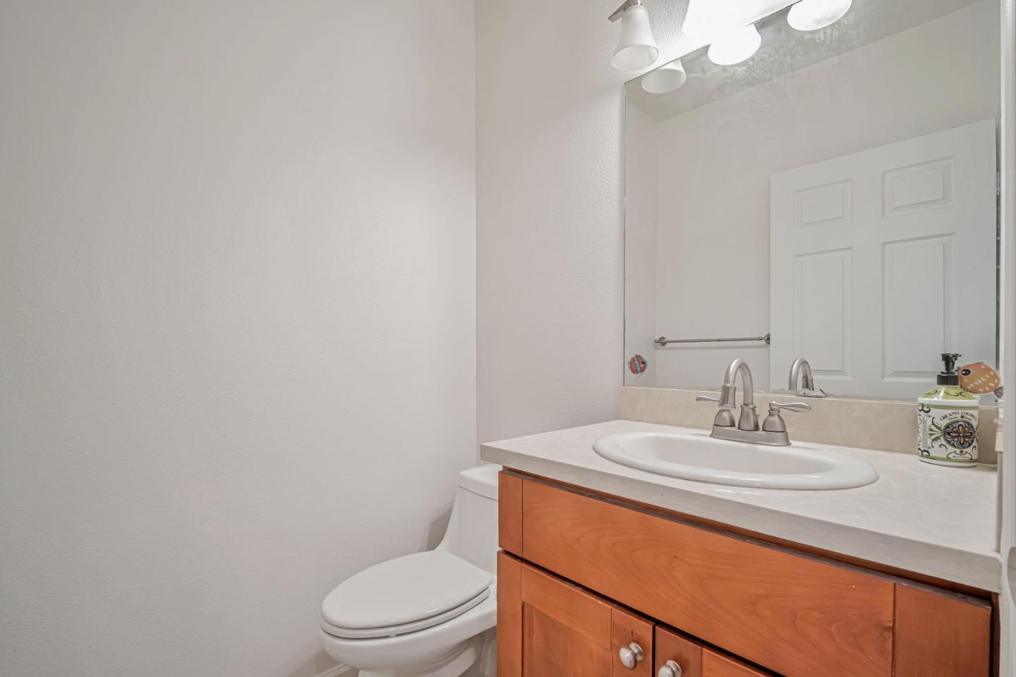 Detail Gallery Image 25 of 33 For 15683 Liberty St, San Leandro,  CA 94578 - 3 Beds | 3/1 Baths