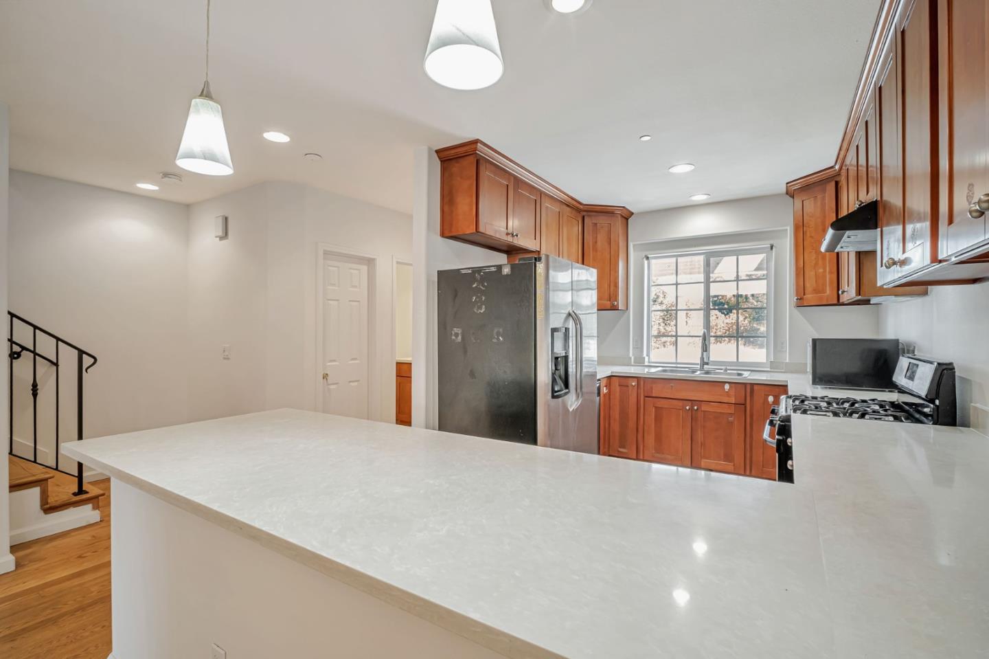 Detail Gallery Image 6 of 33 For 15683 Liberty St, San Leandro,  CA 94578 - 3 Beds | 3/1 Baths
