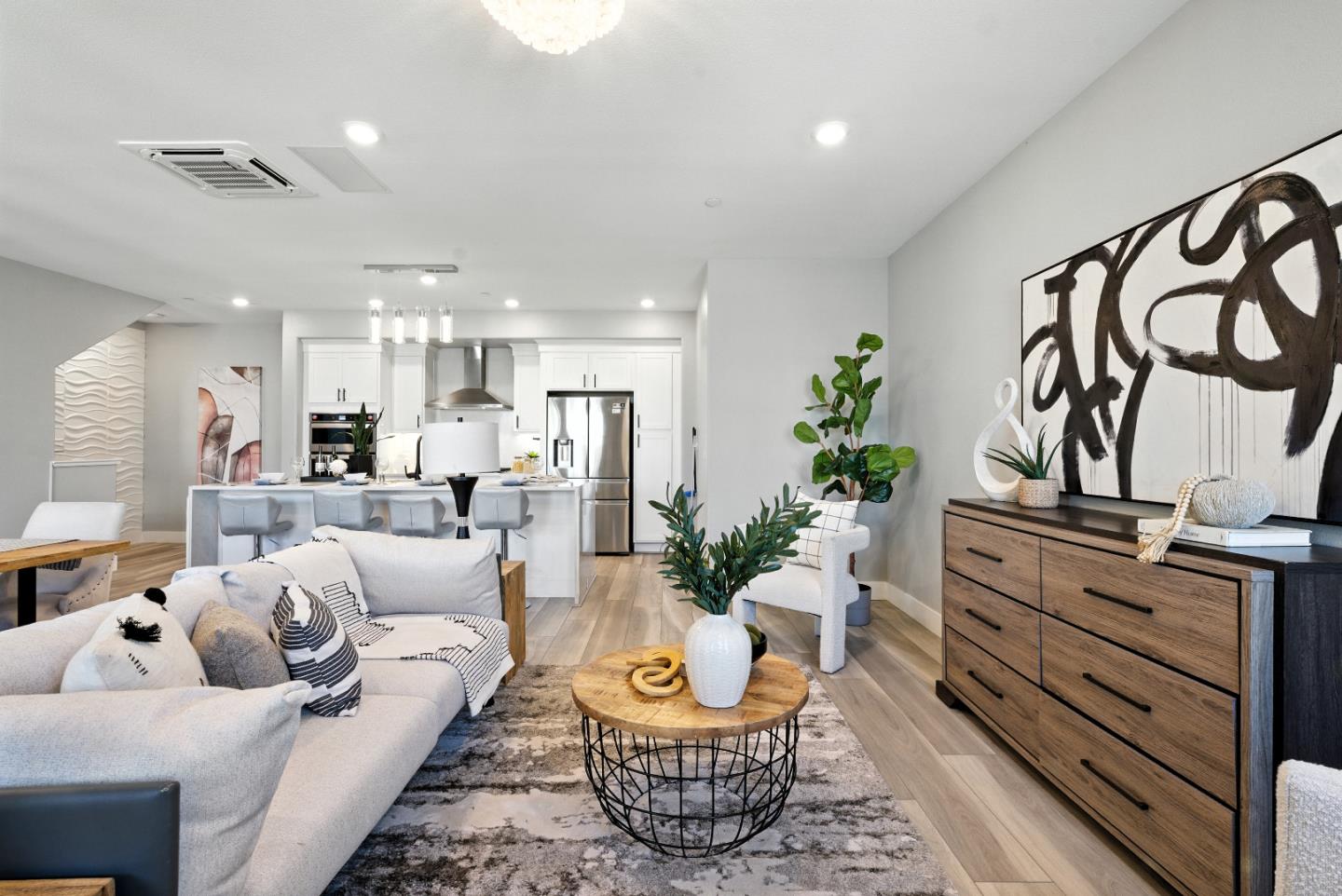 Detail Gallery Image 18 of 51 For 5713 Immersion Loop, San Jose,  CA 95119 - 3 Beds | 3/1 Baths