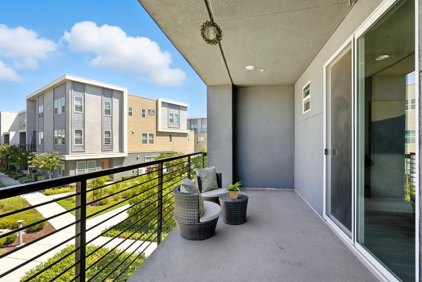 Detail Gallery Image 25 of 51 For 5713 Immersion Loop, San Jose,  CA 95119 - 3 Beds | 3/1 Baths