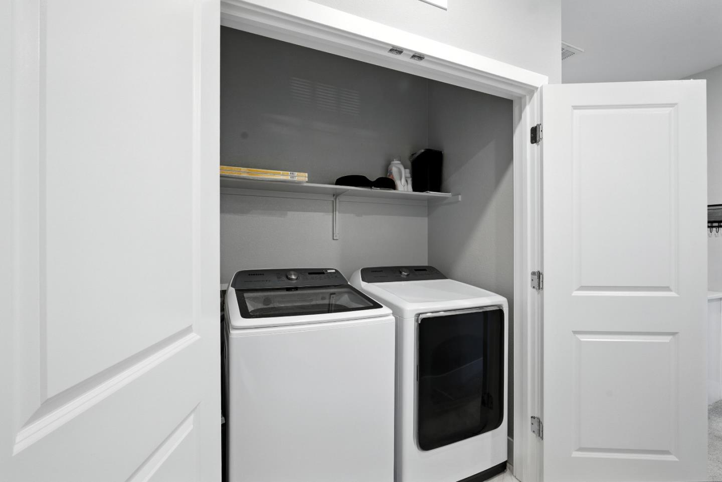 Detail Gallery Image 28 of 51 For 5713 Immersion Loop, San Jose,  CA 95119 - 3 Beds | 3/1 Baths