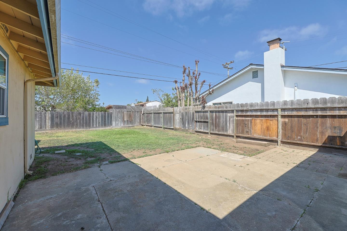 Detail Gallery Image 18 of 20 For 216 Crescent, Salinas,  CA 93906 - 3 Beds | 1/1 Baths