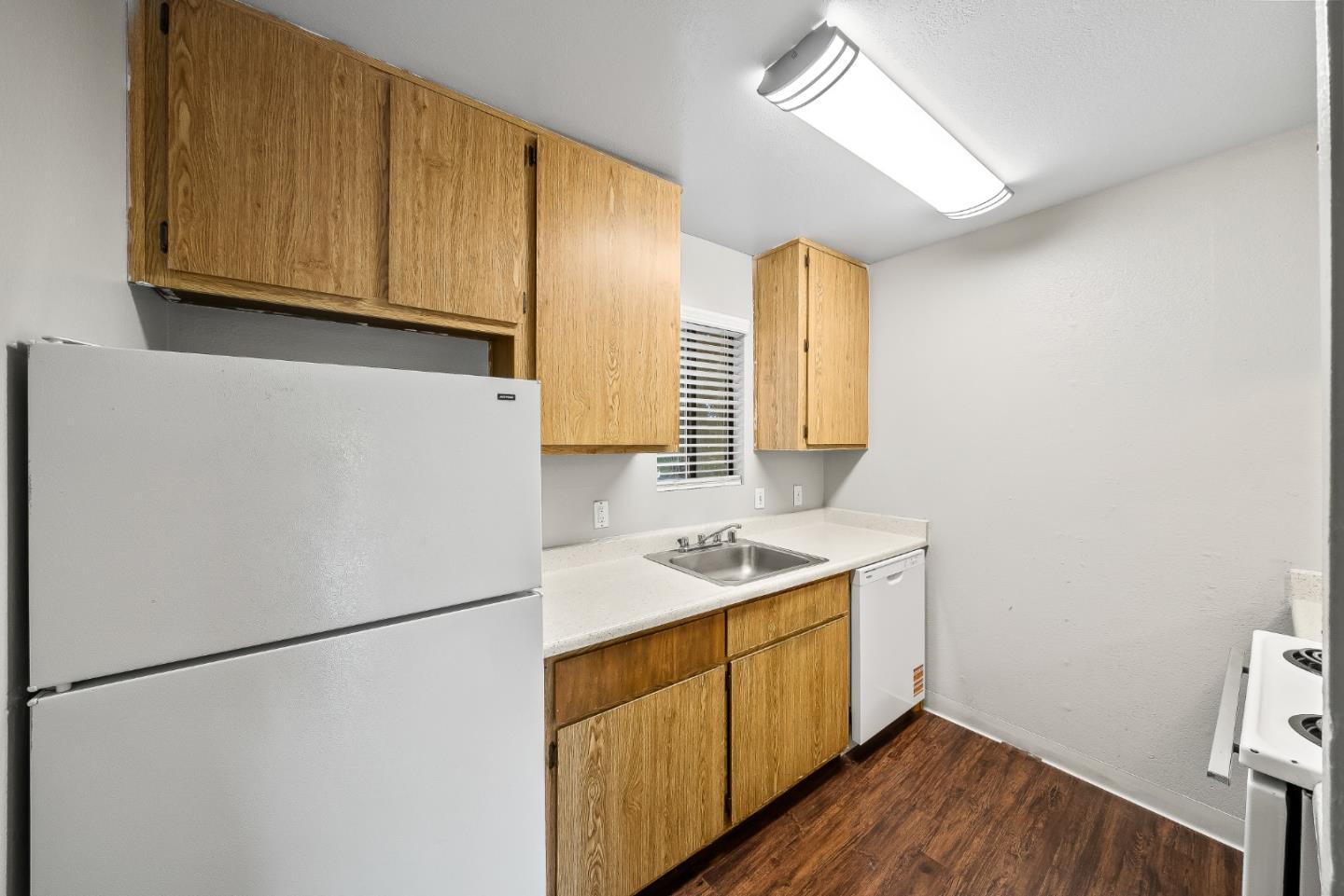 Detail Gallery Image 19 of 73 For 1852 Morse Ave, Sacramento,  CA 95825 - – Beds | – Baths