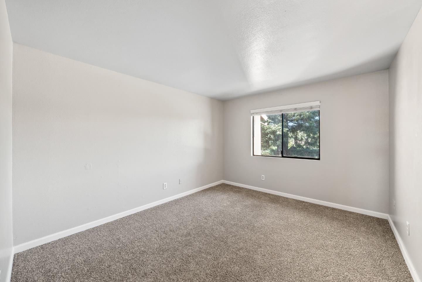 Detail Gallery Image 23 of 73 For 1852 Morse Ave, Sacramento,  CA 95825 - – Beds | – Baths