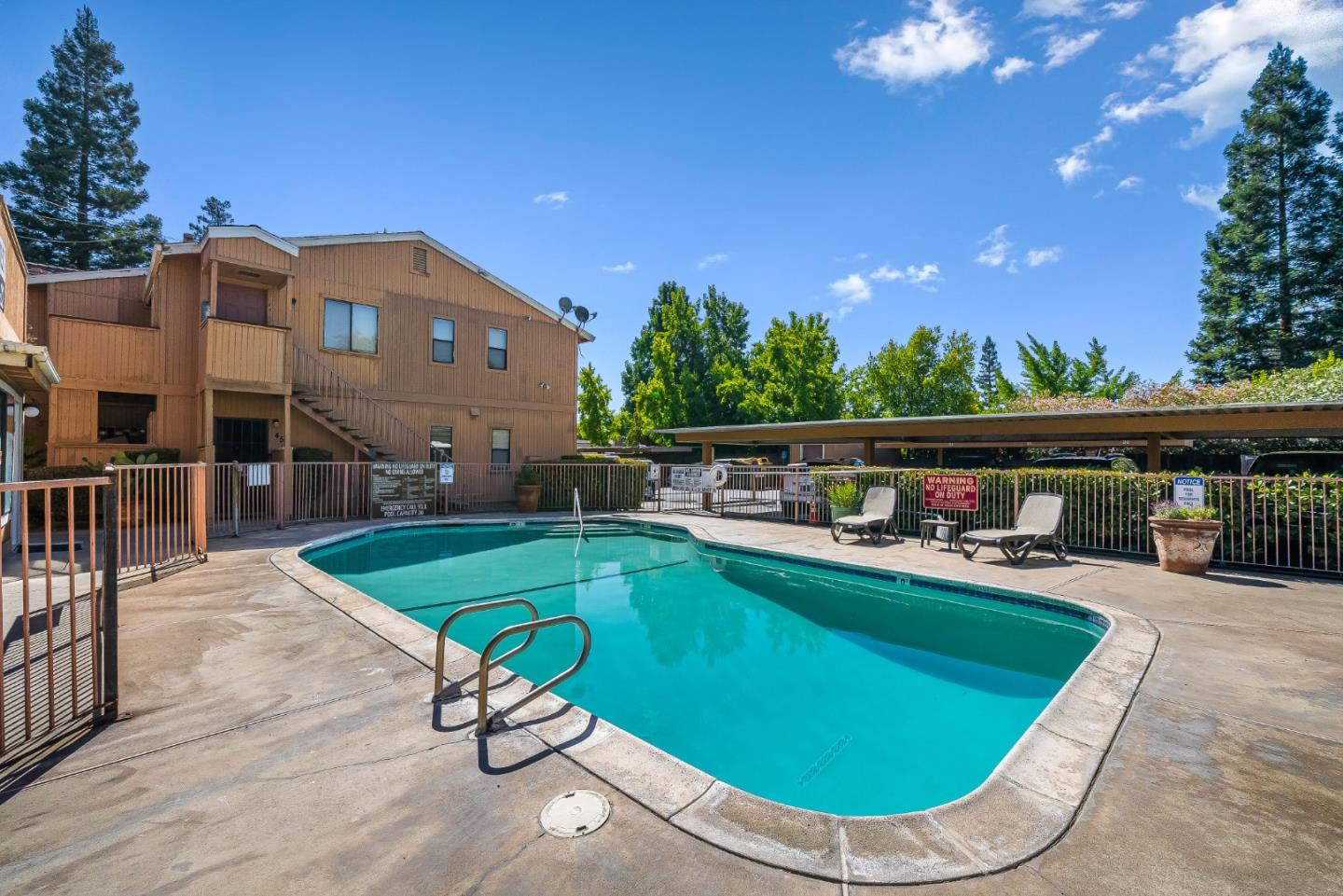 Detail Gallery Image 3 of 73 For 1852 Morse Ave, Sacramento,  CA 95825 - – Beds | – Baths