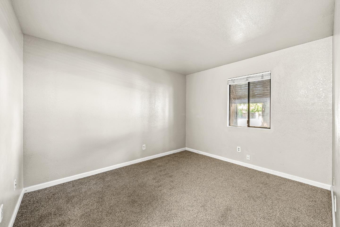 Detail Gallery Image 50 of 73 For 1852 Morse Ave, Sacramento,  CA 95825 - – Beds | – Baths