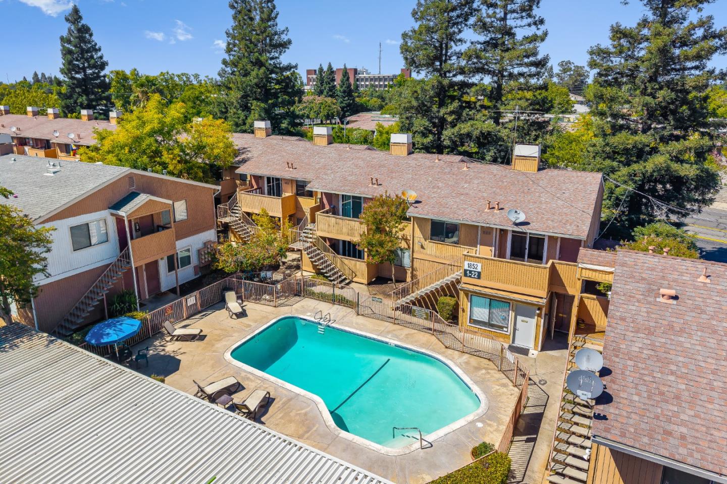 Detail Gallery Image 60 of 73 For 1852 Morse Ave, Sacramento,  CA 95825 - – Beds | – Baths