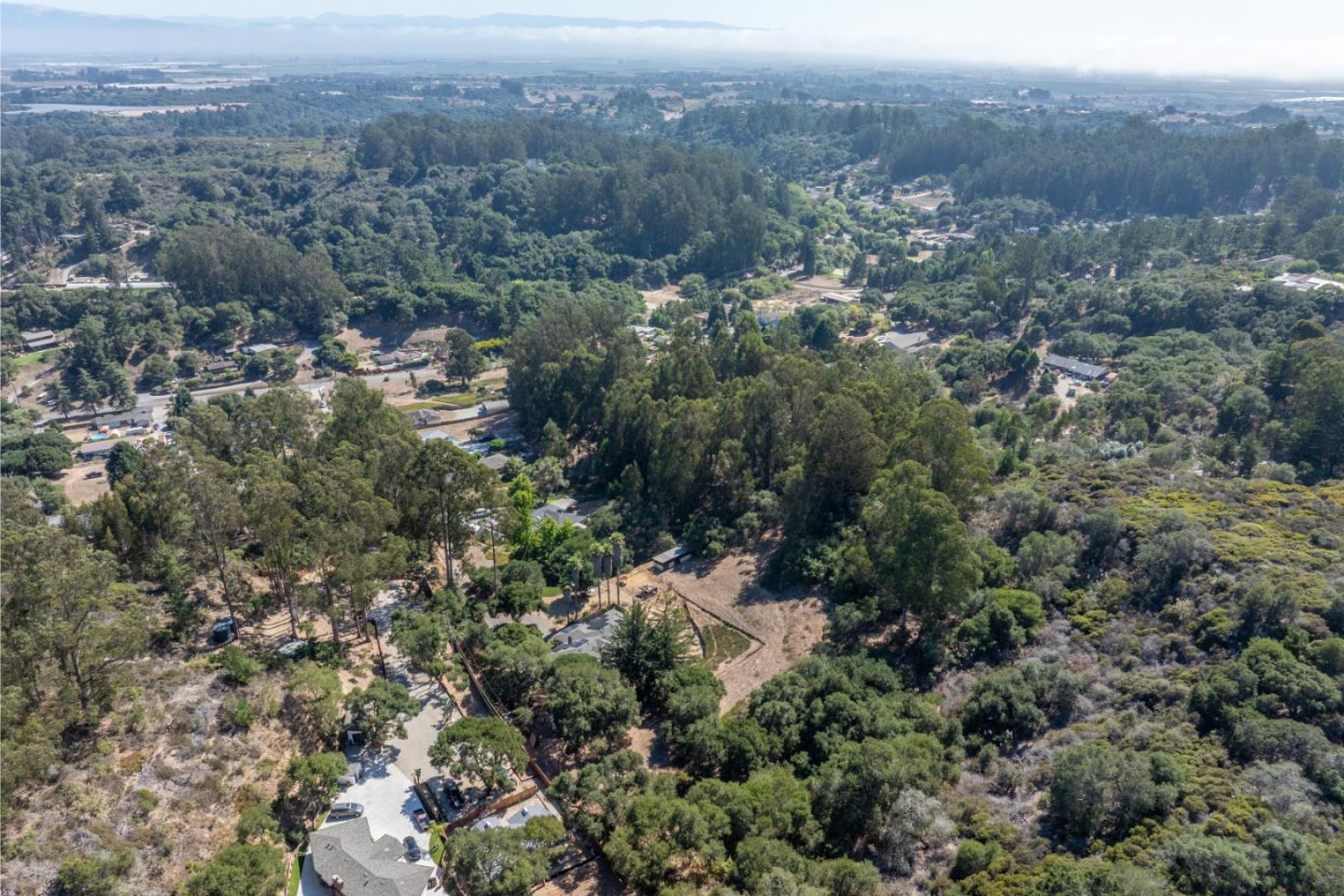 Detail Gallery Image 40 of 47 For 405 Paradise Rd, Salinas,  CA 93907 - 4 Beds | 3 Baths