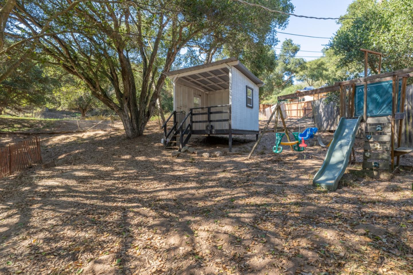 Detail Gallery Image 46 of 47 For 405 Paradise Rd, Salinas,  CA 93907 - 4 Beds | 3 Baths