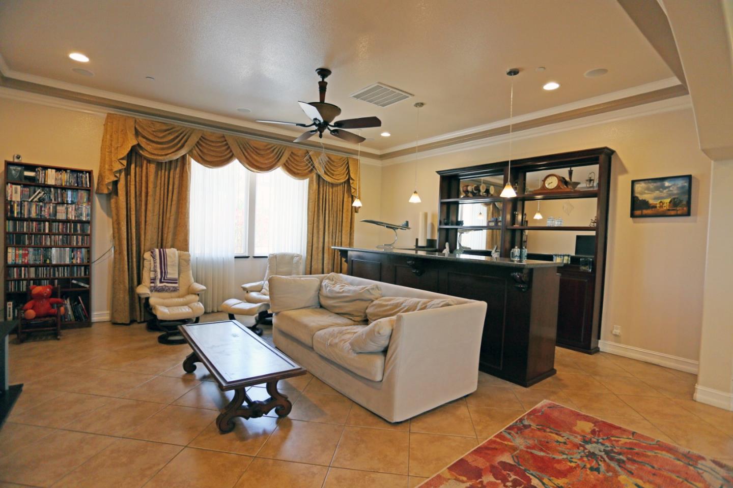 Detail Gallery Image 18 of 87 For 2736 Ferguson Rd, Gilroy,  CA 95020 - 6 Beds | 4/2 Baths