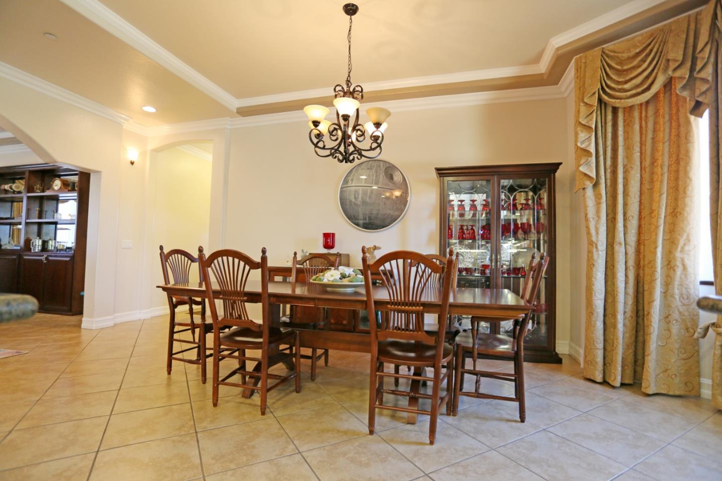 Detail Gallery Image 27 of 87 For 2736 Ferguson Rd, Gilroy,  CA 95020 - 6 Beds | 4/2 Baths