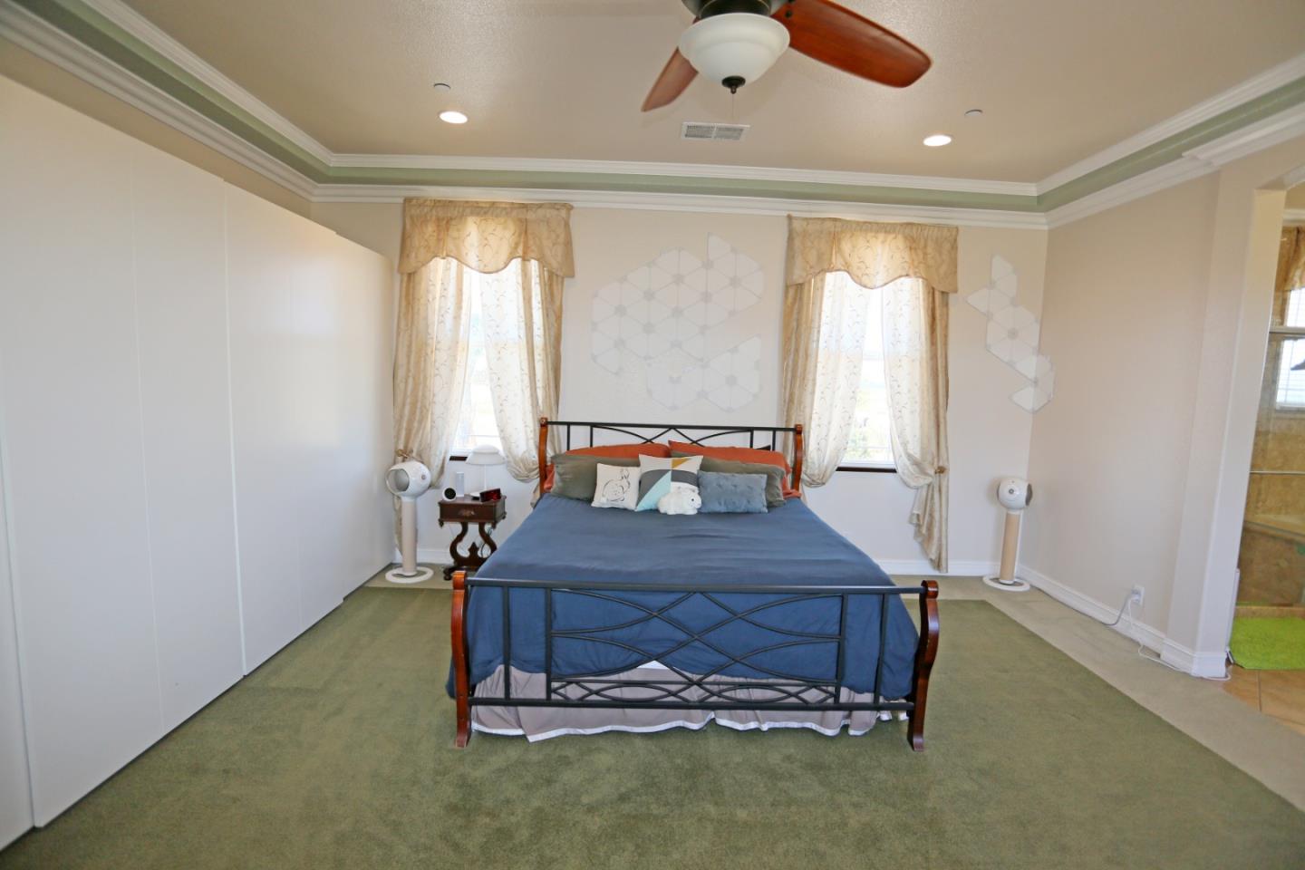 Detail Gallery Image 33 of 87 For 2736 Ferguson Rd, Gilroy,  CA 95020 - 6 Beds | 4/2 Baths