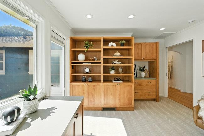 Detail Gallery Image 20 of 48 For 4244 Los Palos Pl, Palo Alto,  CA 94306 - 4 Beds | 3 Baths