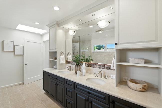 Detail Gallery Image 32 of 48 For 4244 Los Palos Pl, Palo Alto,  CA 94306 - 4 Beds | 3 Baths