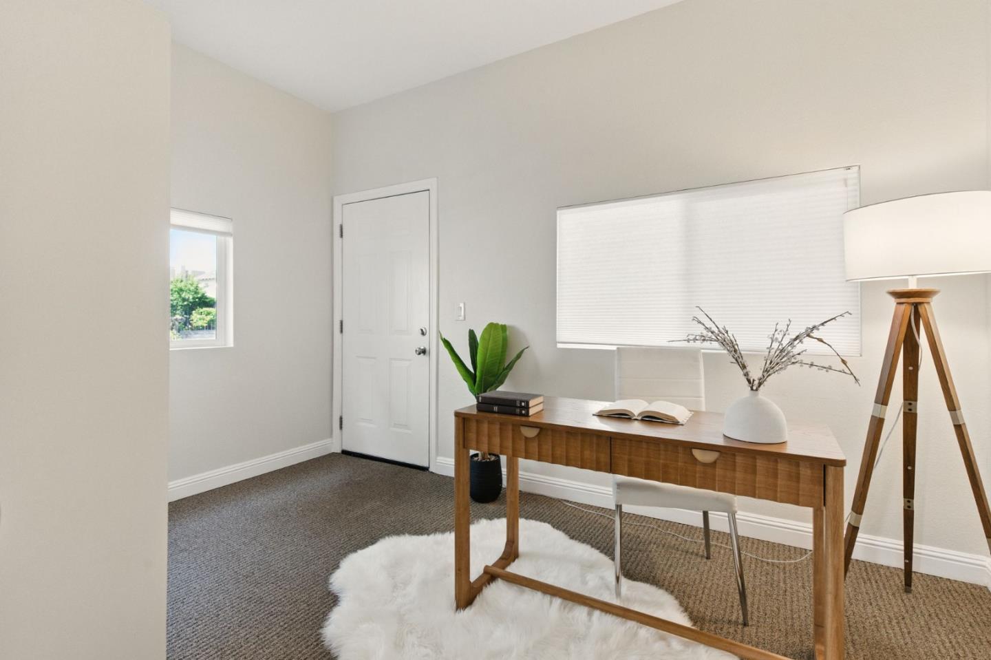 Detail Gallery Image 13 of 37 For 1915 West St, Oakland,  CA 94612 - – Beds | – Baths