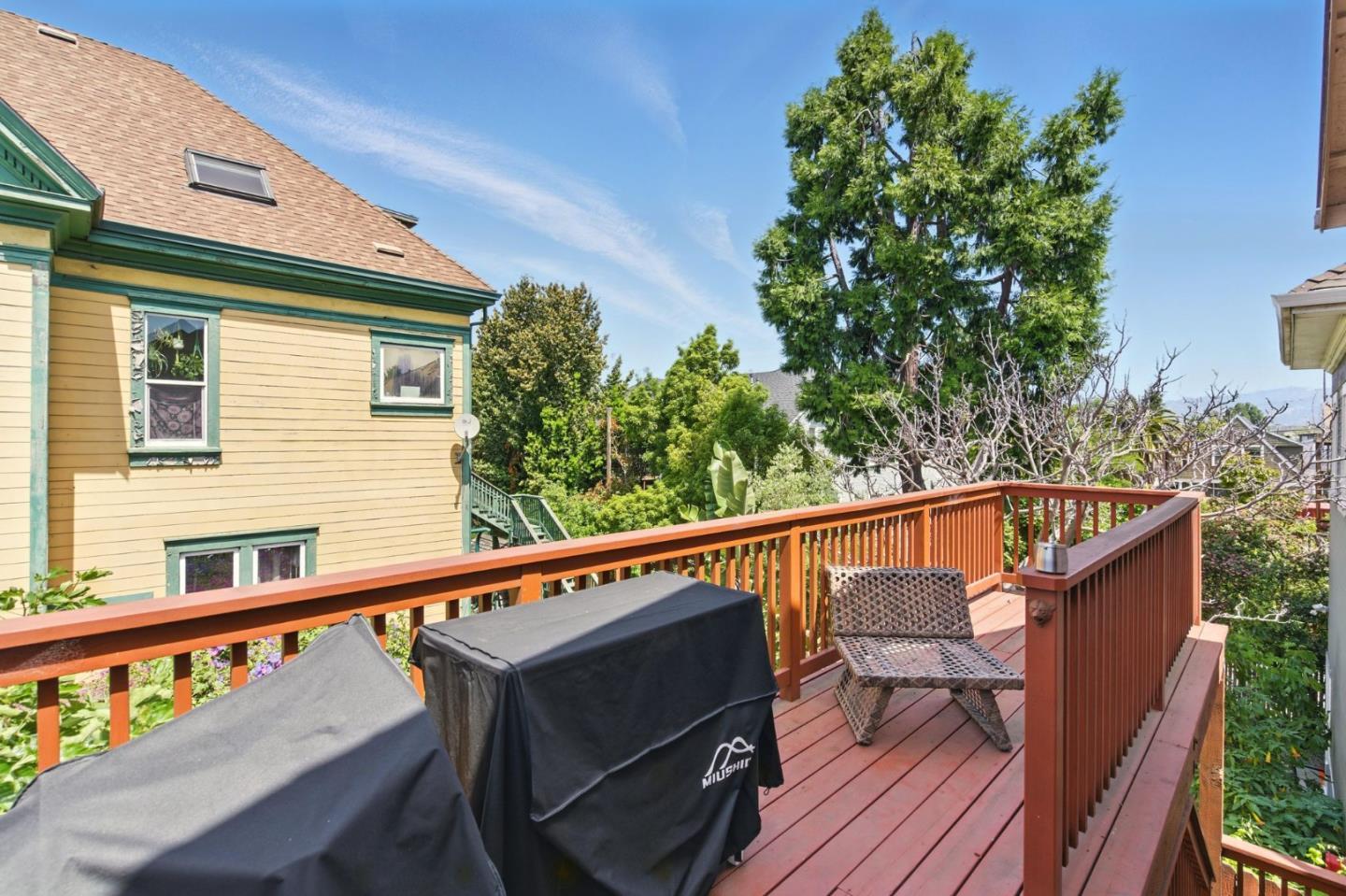 Detail Gallery Image 30 of 37 For 1915 West St, Oakland,  CA 94612 - – Beds | – Baths