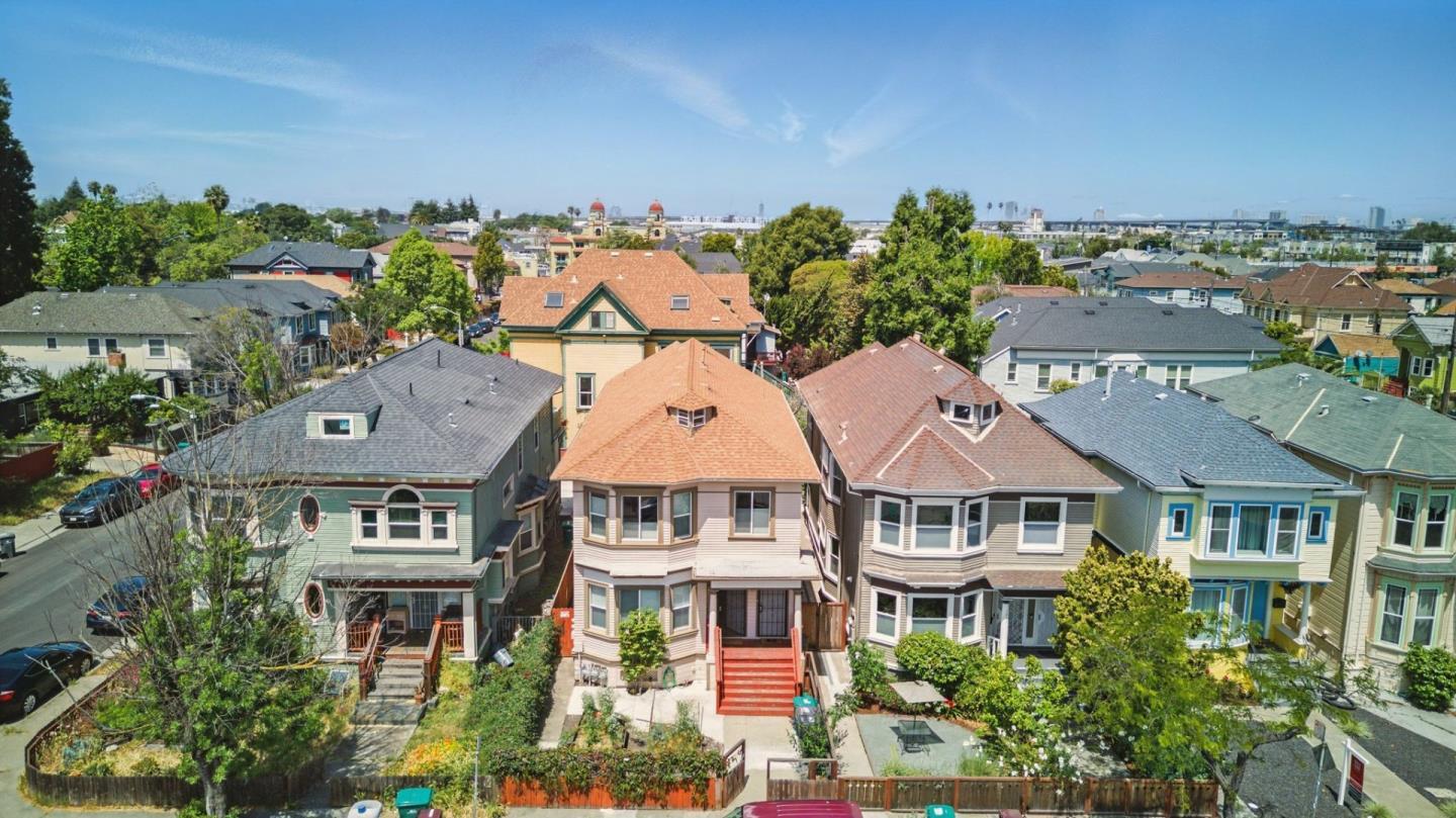 Detail Gallery Image 32 of 37 For 1915 West St, Oakland,  CA 94612 - – Beds | – Baths