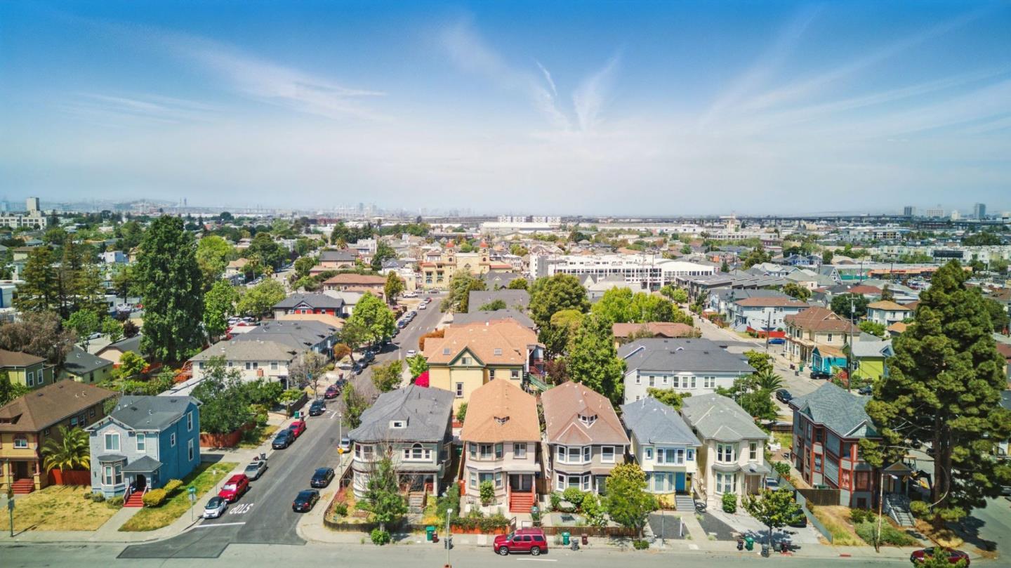 Detail Gallery Image 33 of 37 For 1915 West St, Oakland,  CA 94612 - – Beds | – Baths