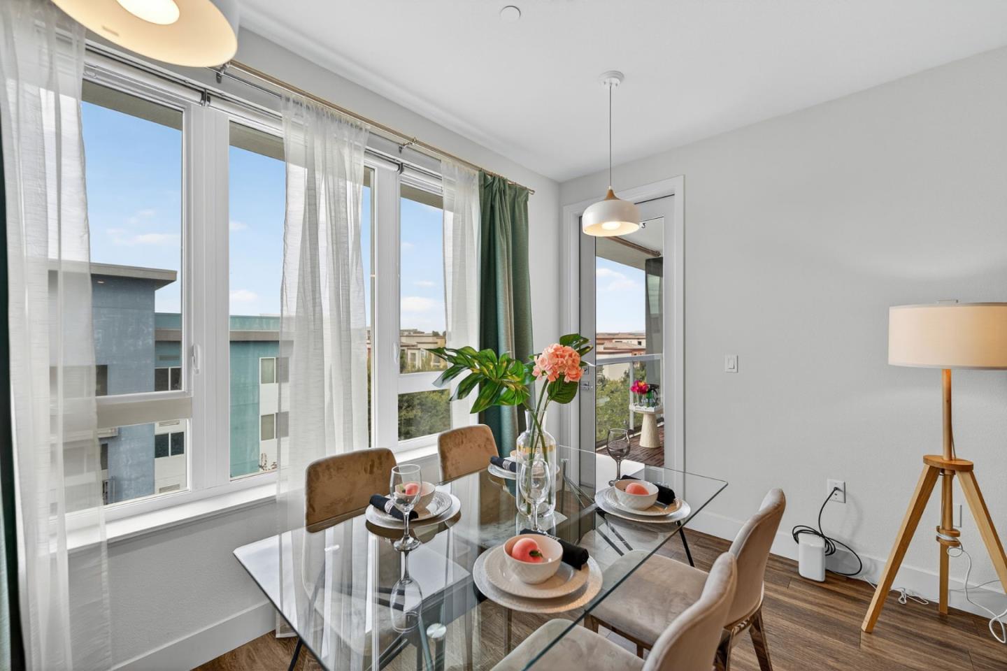 Detail Gallery Image 13 of 71 For 5925 Charlotte Dr #408,  San Jose,  CA 95123 - 3 Beds | 2 Baths