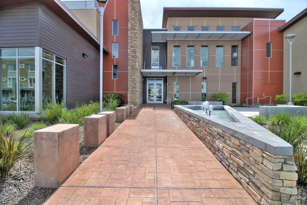 Detail Gallery Image 33 of 71 For 5925 Charlotte Dr #408,  San Jose,  CA 95123 - 3 Beds | 2 Baths