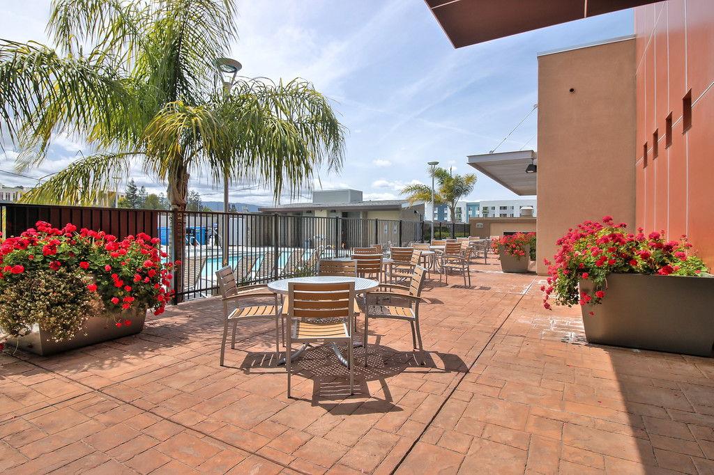 Detail Gallery Image 46 of 71 For 5925 Charlotte Dr #408,  San Jose,  CA 95123 - 3 Beds | 2 Baths