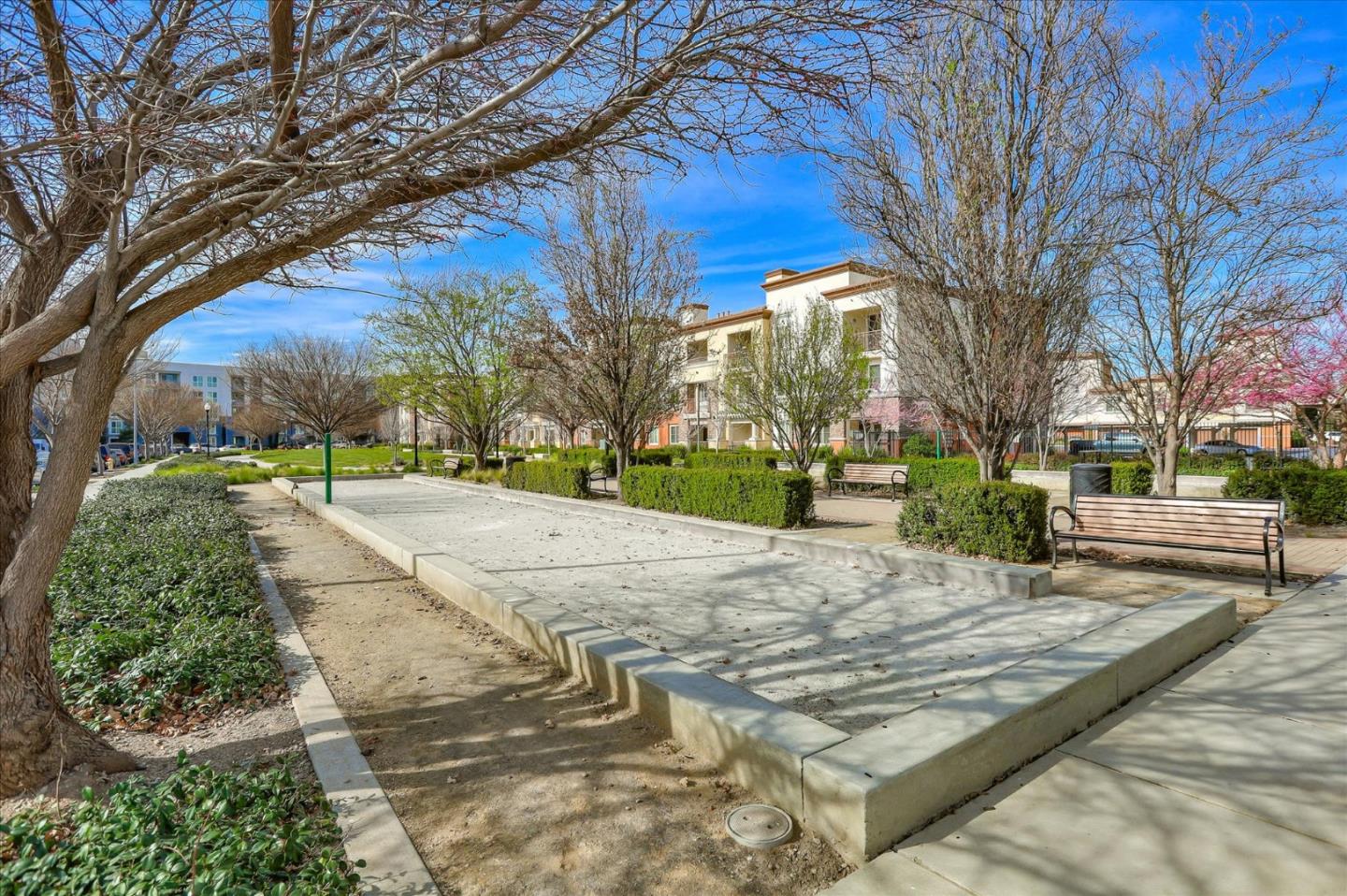 Detail Gallery Image 61 of 71 For 5925 Charlotte Dr #408,  San Jose,  CA 95123 - 3 Beds | 2 Baths