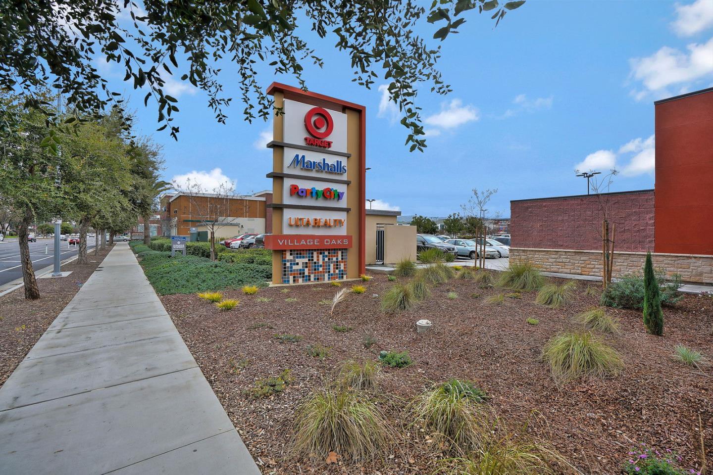 Detail Gallery Image 70 of 71 For 5925 Charlotte Dr #408,  San Jose,  CA 95123 - 3 Beds | 2 Baths