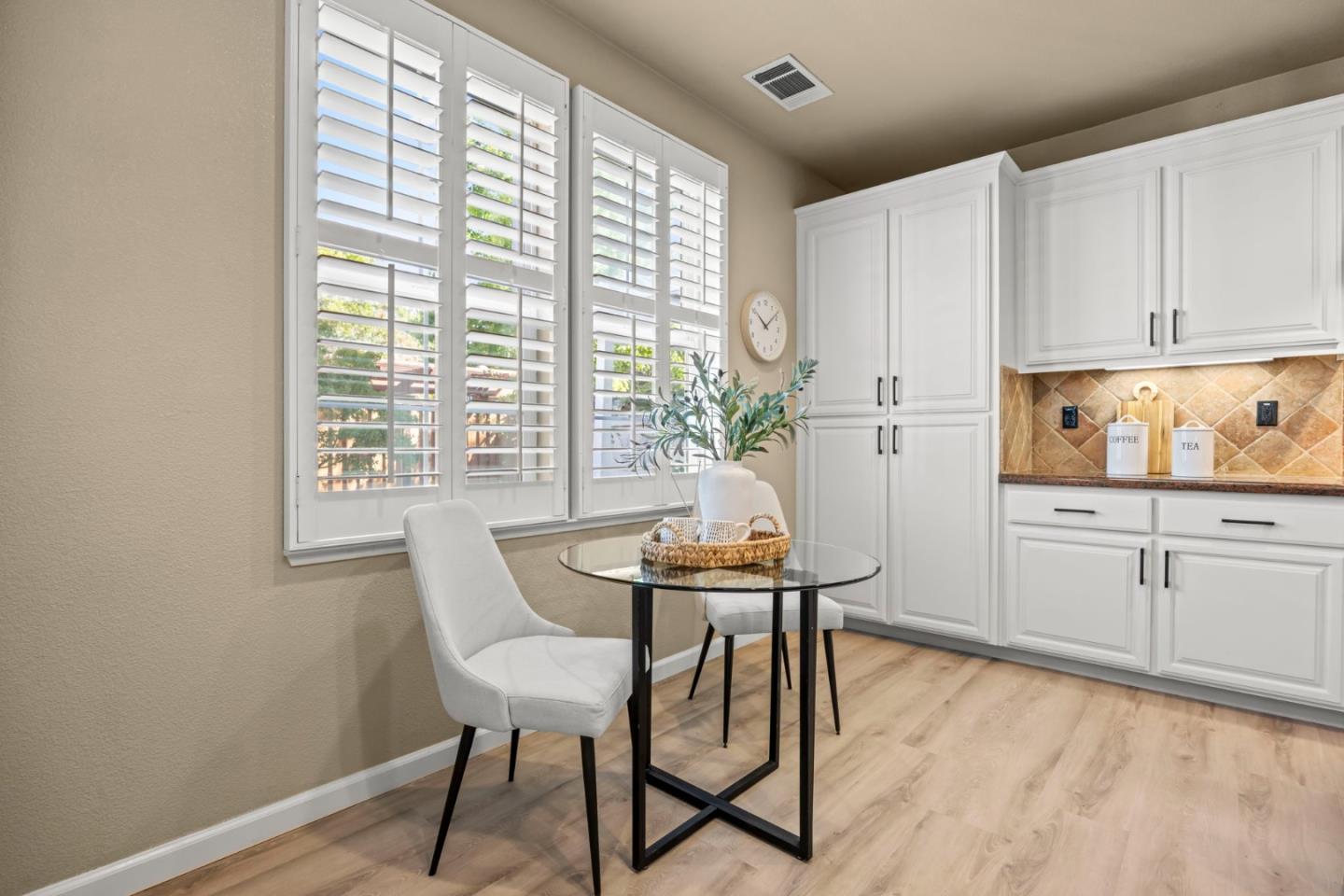 Detail Gallery Image 14 of 64 For 1042 Brackett, Santa Clara,  CA 95054 - 5 Beds | 4 Baths