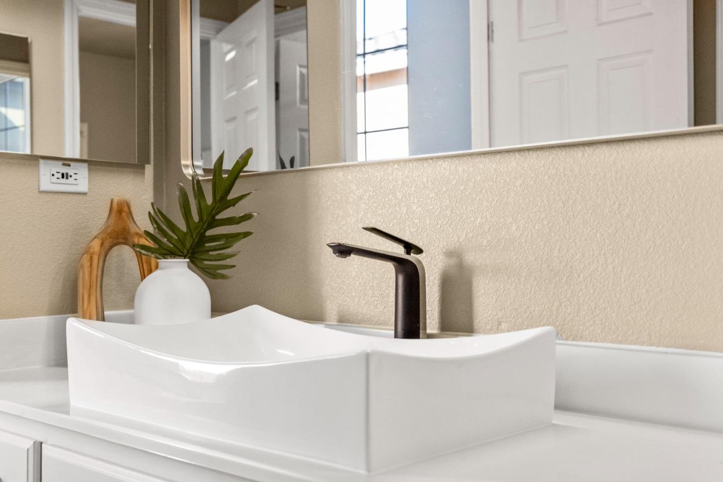 Detail Gallery Image 41 of 64 For 1042 Brackett, Santa Clara,  CA 95054 - 5 Beds | 4 Baths
