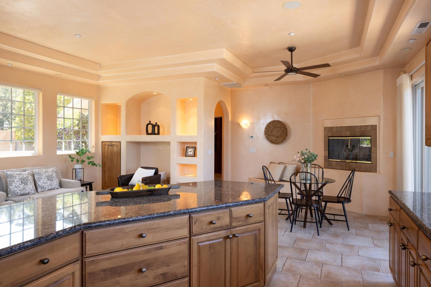 Detail Gallery Image 14 of 69 For 25440 Boots Rd, Monterey,  CA 93940 - 4 Beds | 4/1 Baths