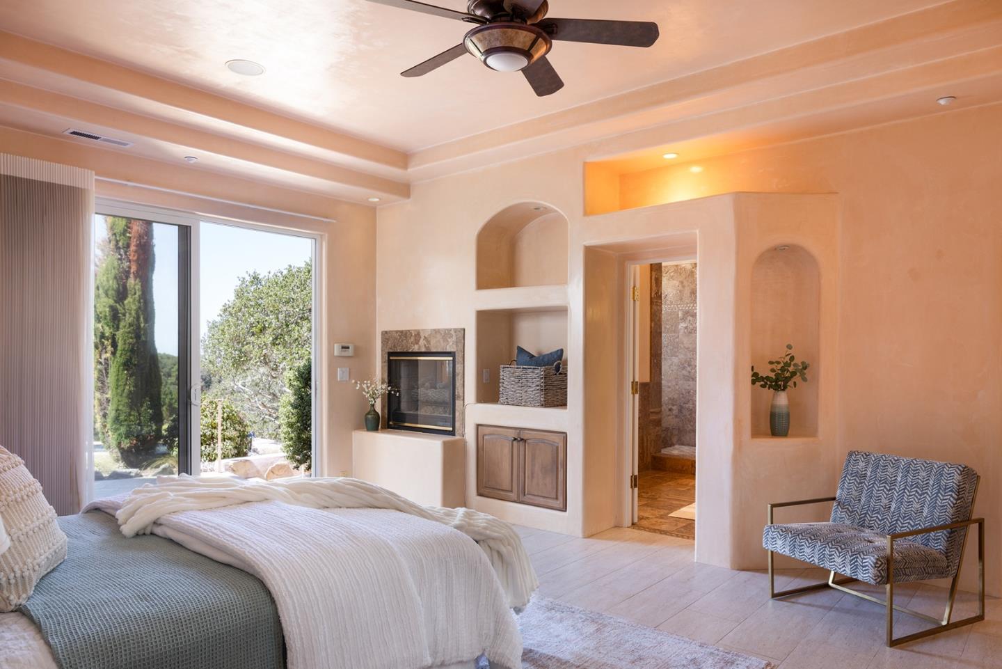 Detail Gallery Image 19 of 69 For 25440 Boots Rd, Monterey,  CA 93940 - 4 Beds | 4/1 Baths