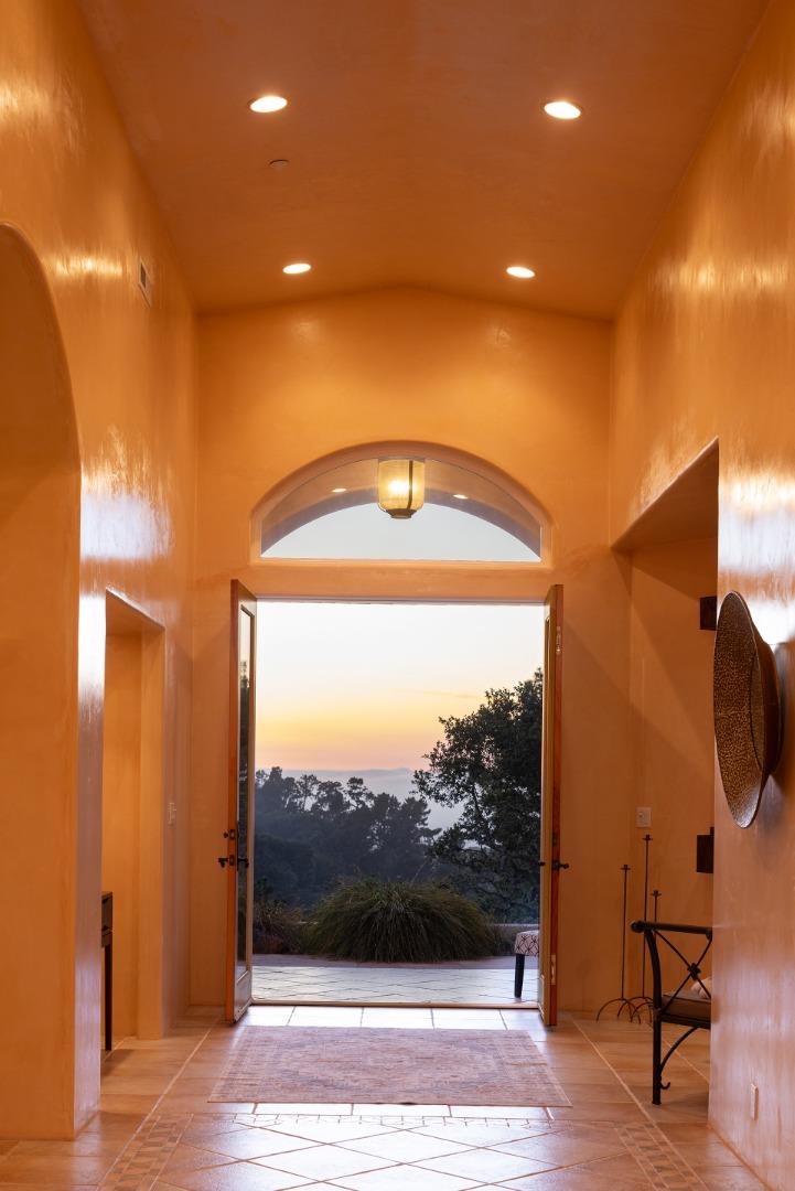 Detail Gallery Image 7 of 69 For 25440 Boots Rd, Monterey,  CA 93940 - 4 Beds | 4/1 Baths