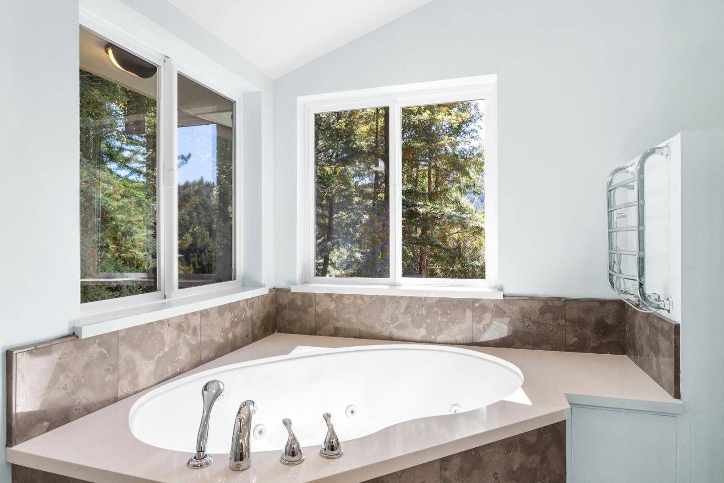 Detail Gallery Image 28 of 47 For 352 Manzanita Ave, Boulder Creek,  CA 95006 - 3 Beds | 2 Baths