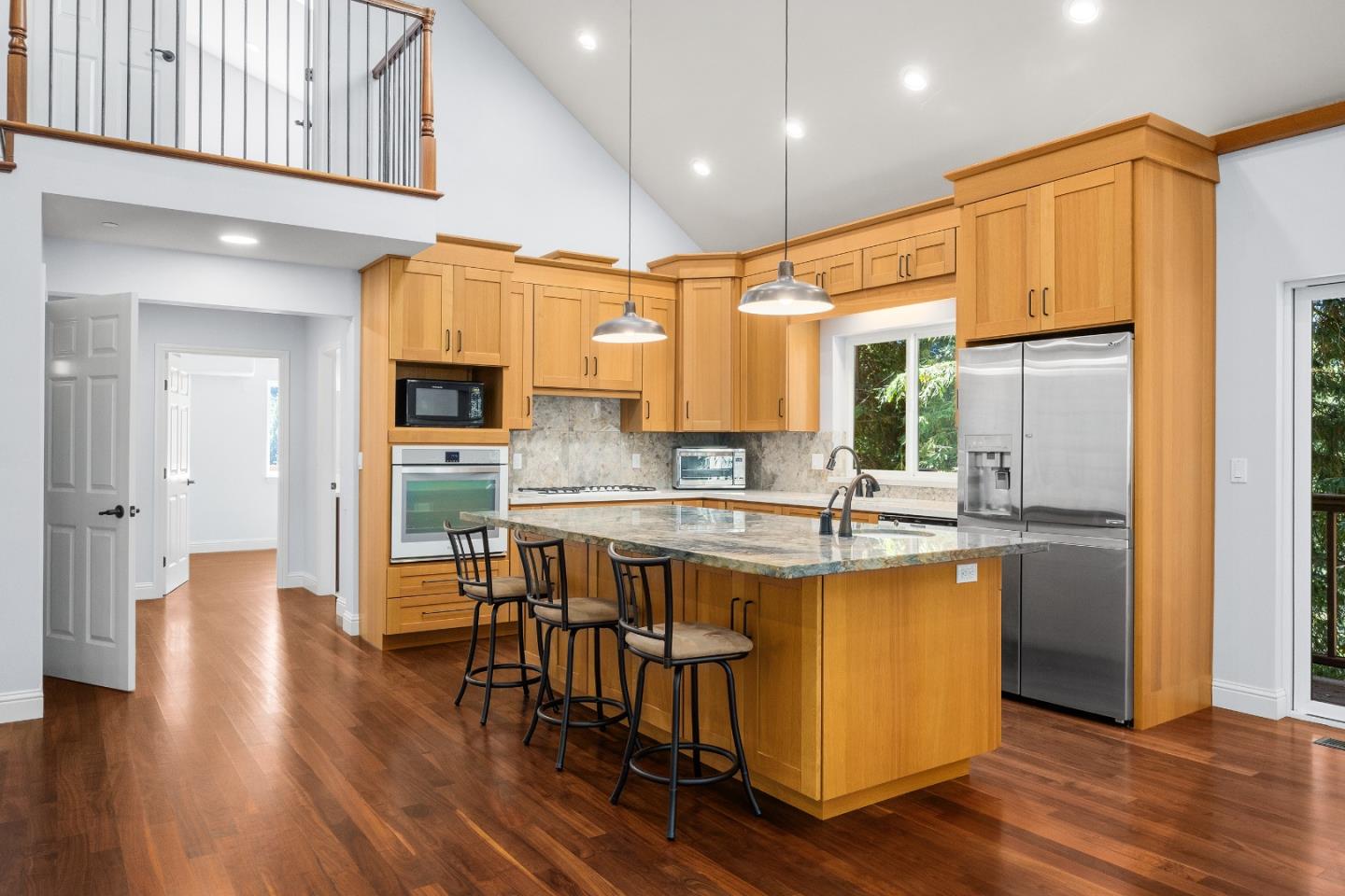 Detail Gallery Image 5 of 47 For 352 Manzanita Ave, Boulder Creek,  CA 95006 - 3 Beds | 2 Baths
