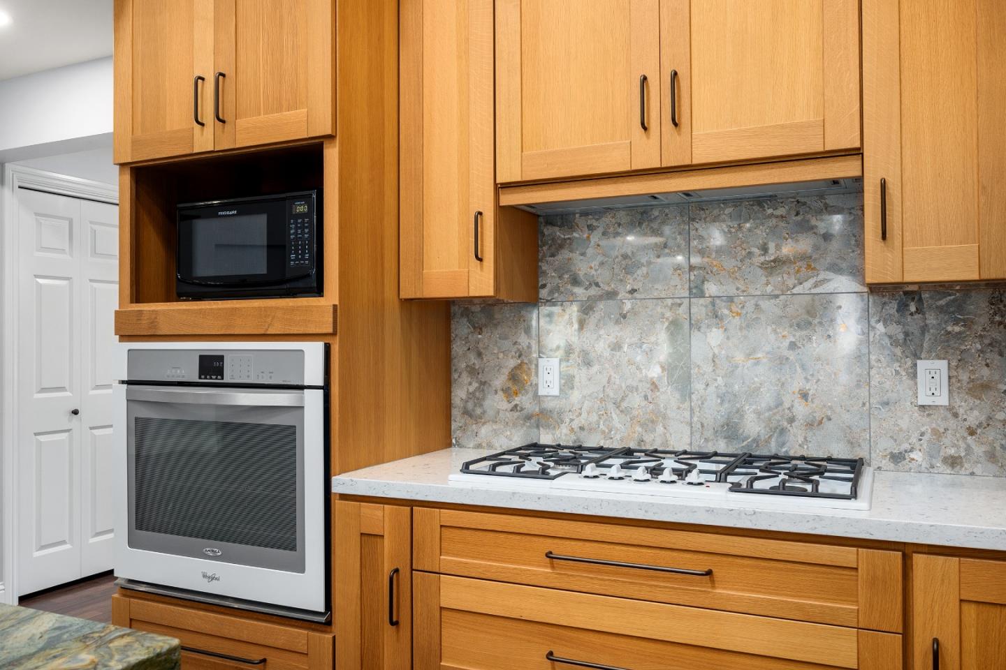 Detail Gallery Image 9 of 47 For 352 Manzanita Ave, Boulder Creek,  CA 95006 - 3 Beds | 2 Baths