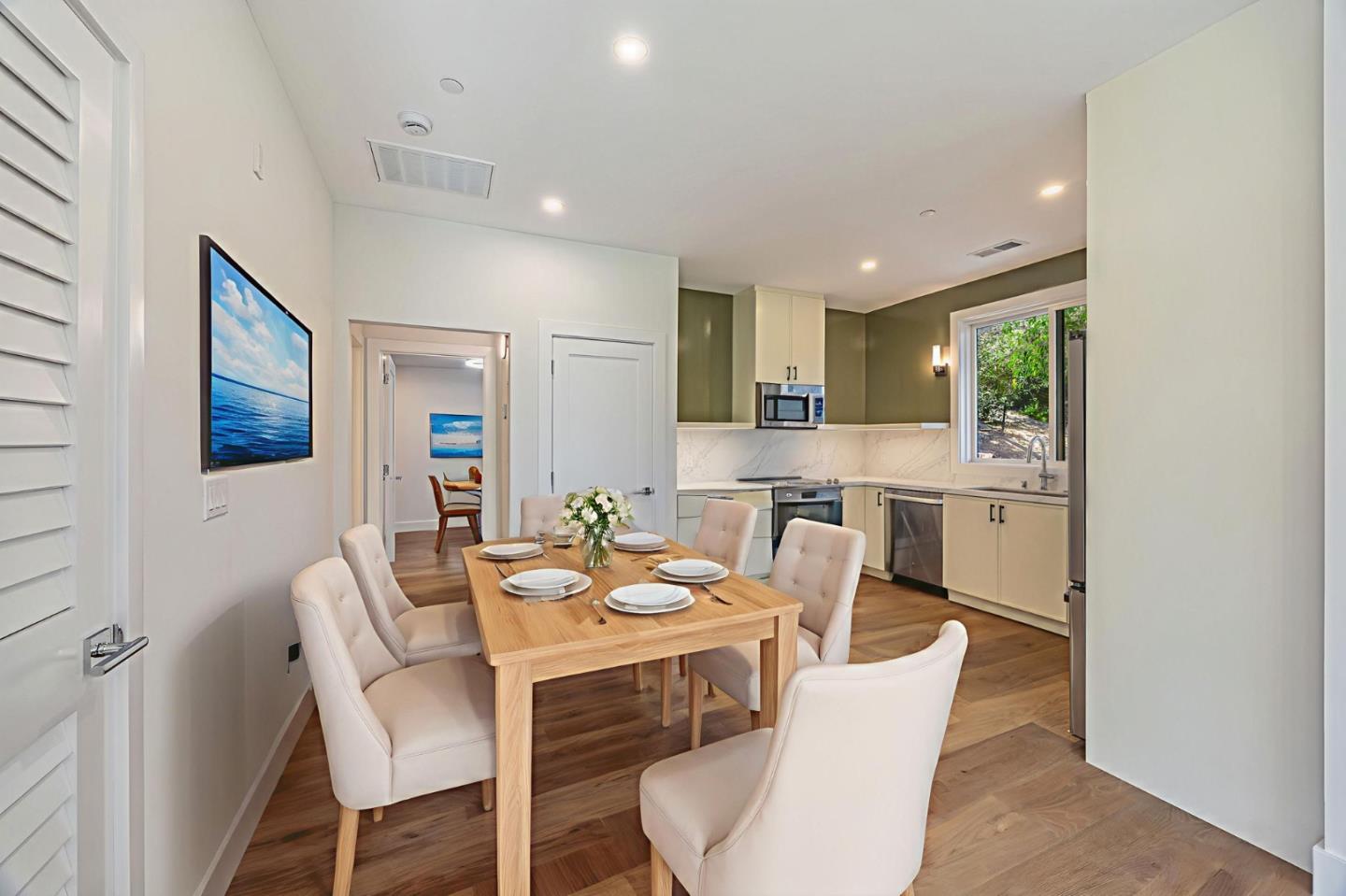 Detail Gallery Image 15 of 23 For Address Not Disclosed, Los Altos Hills,  CA 94022 - 1 Beds | 1 Baths