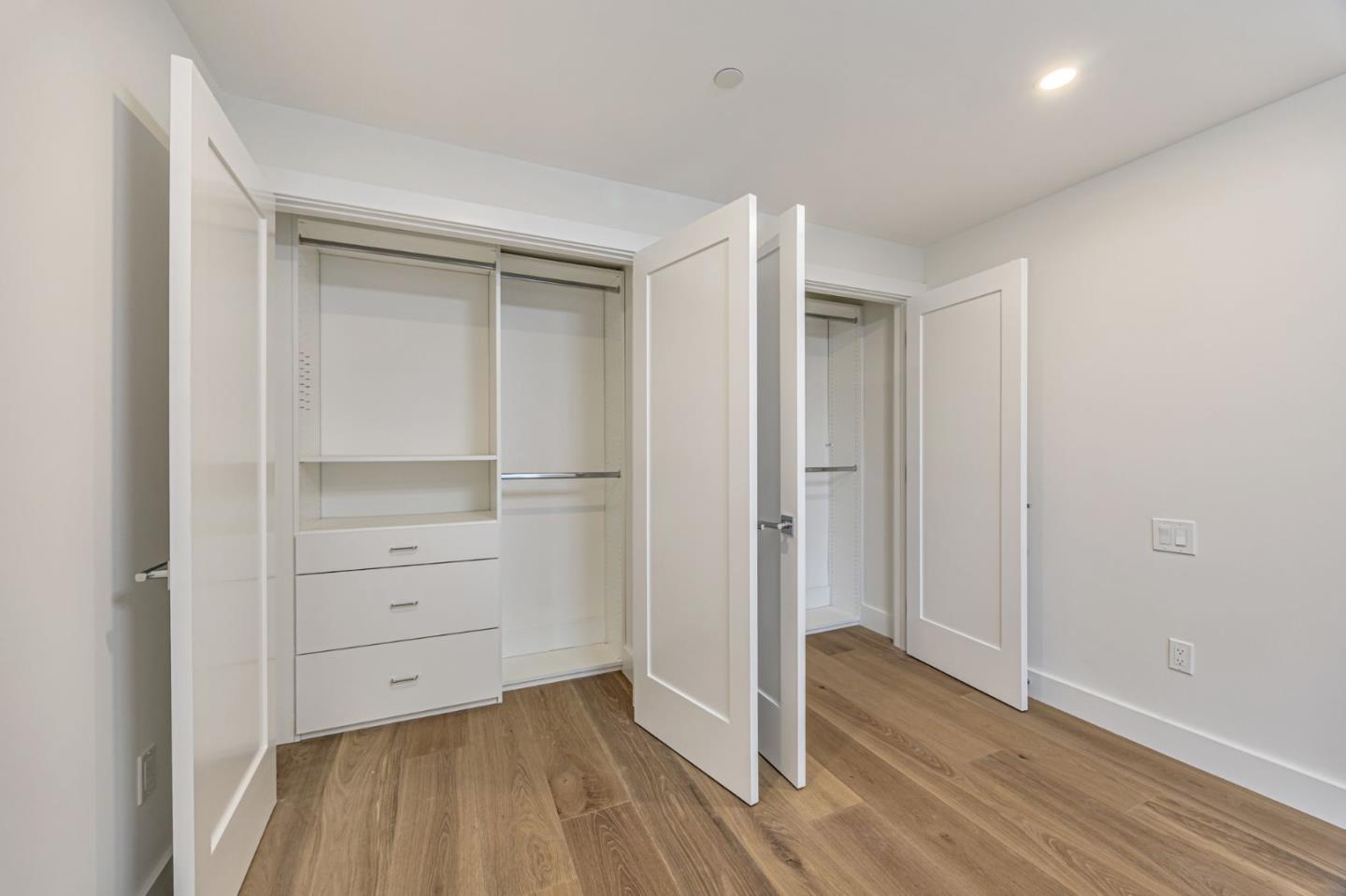Detail Gallery Image 16 of 23 For Address Not Disclosed, Los Altos Hills,  CA 94022 - 1 Beds | 1 Baths